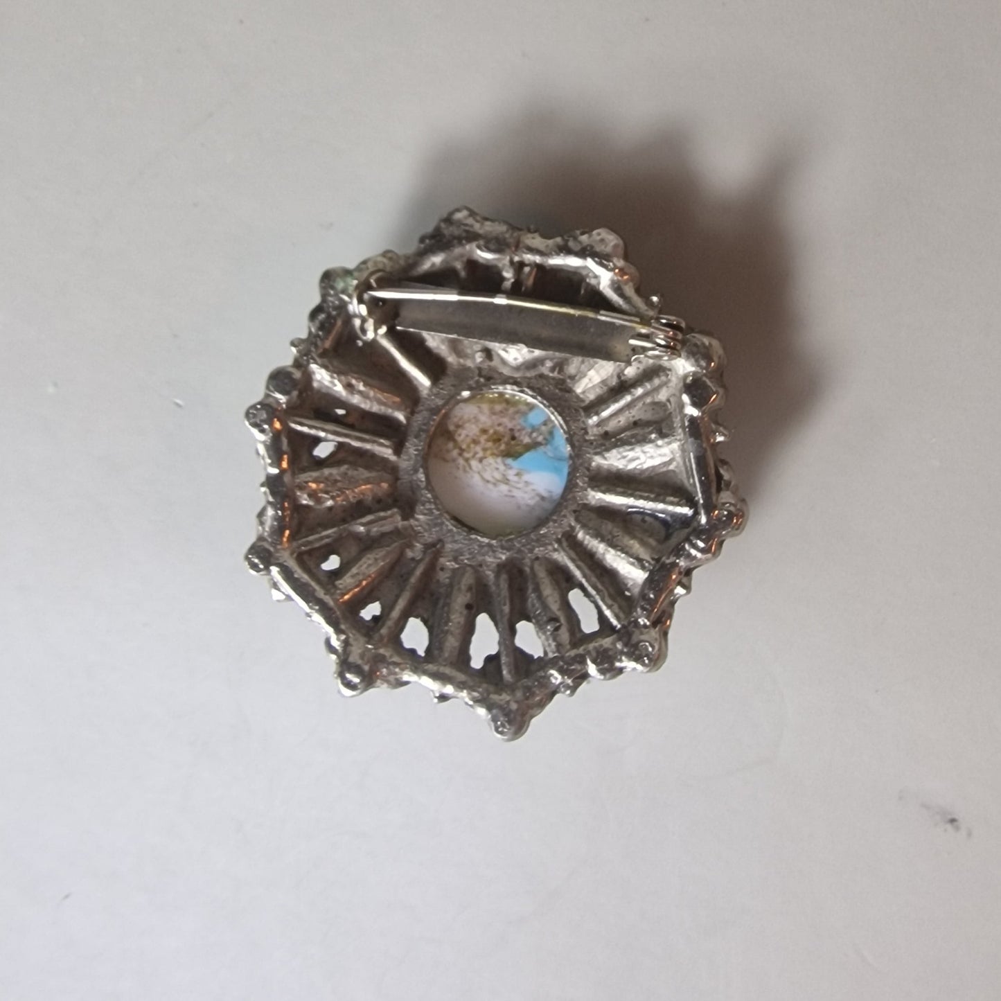 Vintage Silver-Tone Turquoise Cabochon Brooch Textured Organic Statement Lapel – photo 3