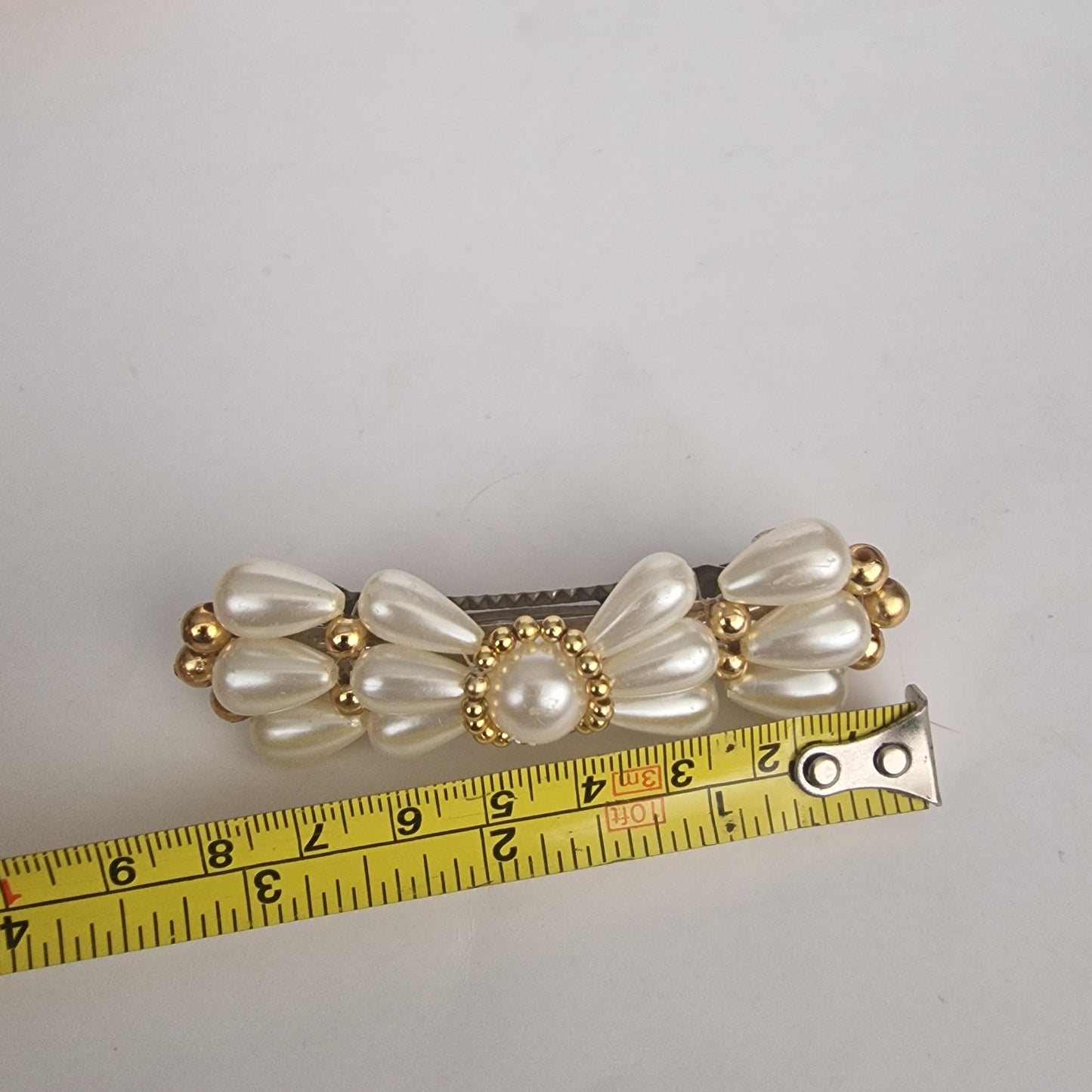 Vintage 1990s Gold-Tone Faux Pearl Hair Clip Barrette Wedding Bridal Accessory – photo 4