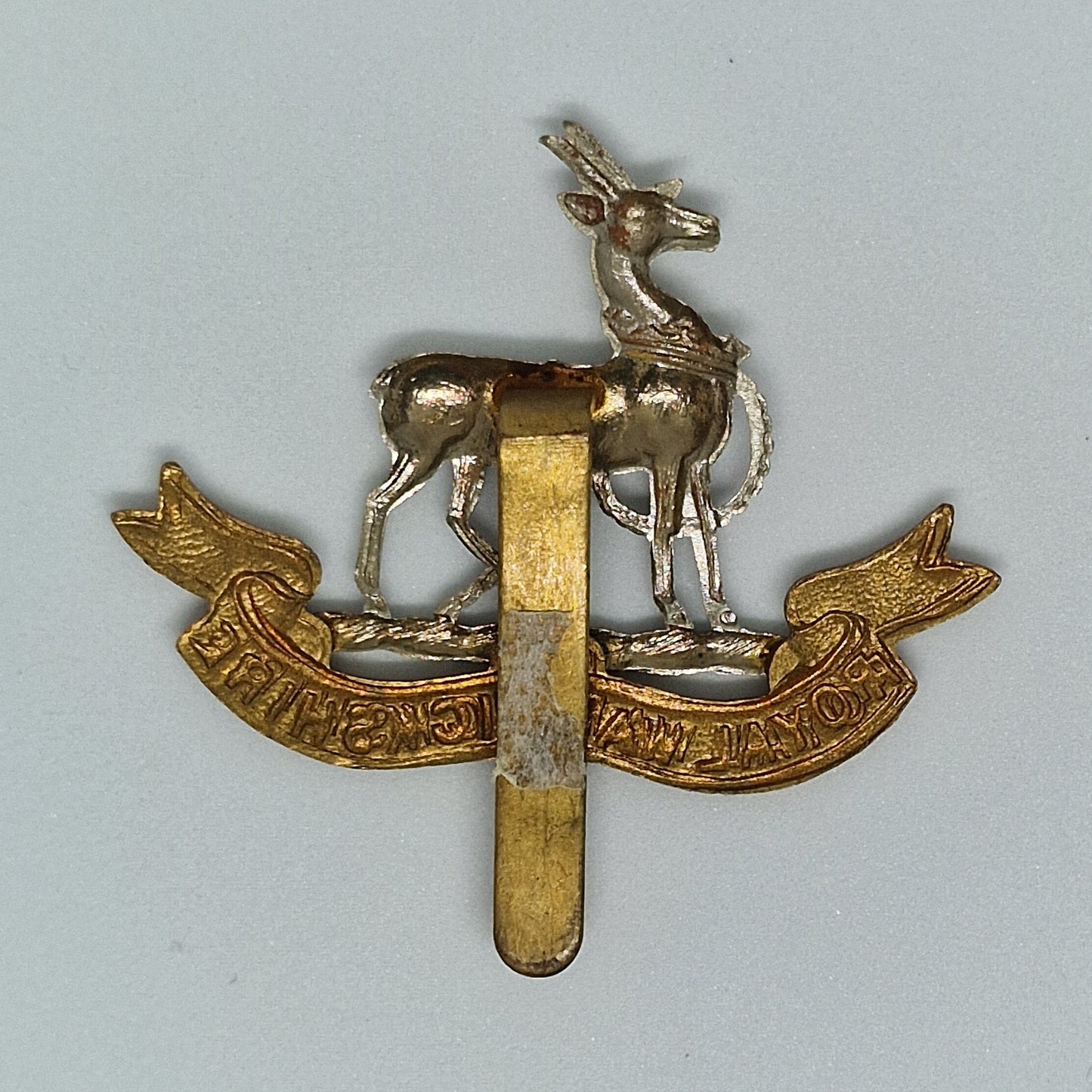 Vintage 1950s Gold-Tone Royal Warwickshire Regiment Cap Badge Military Brooch – photo 2