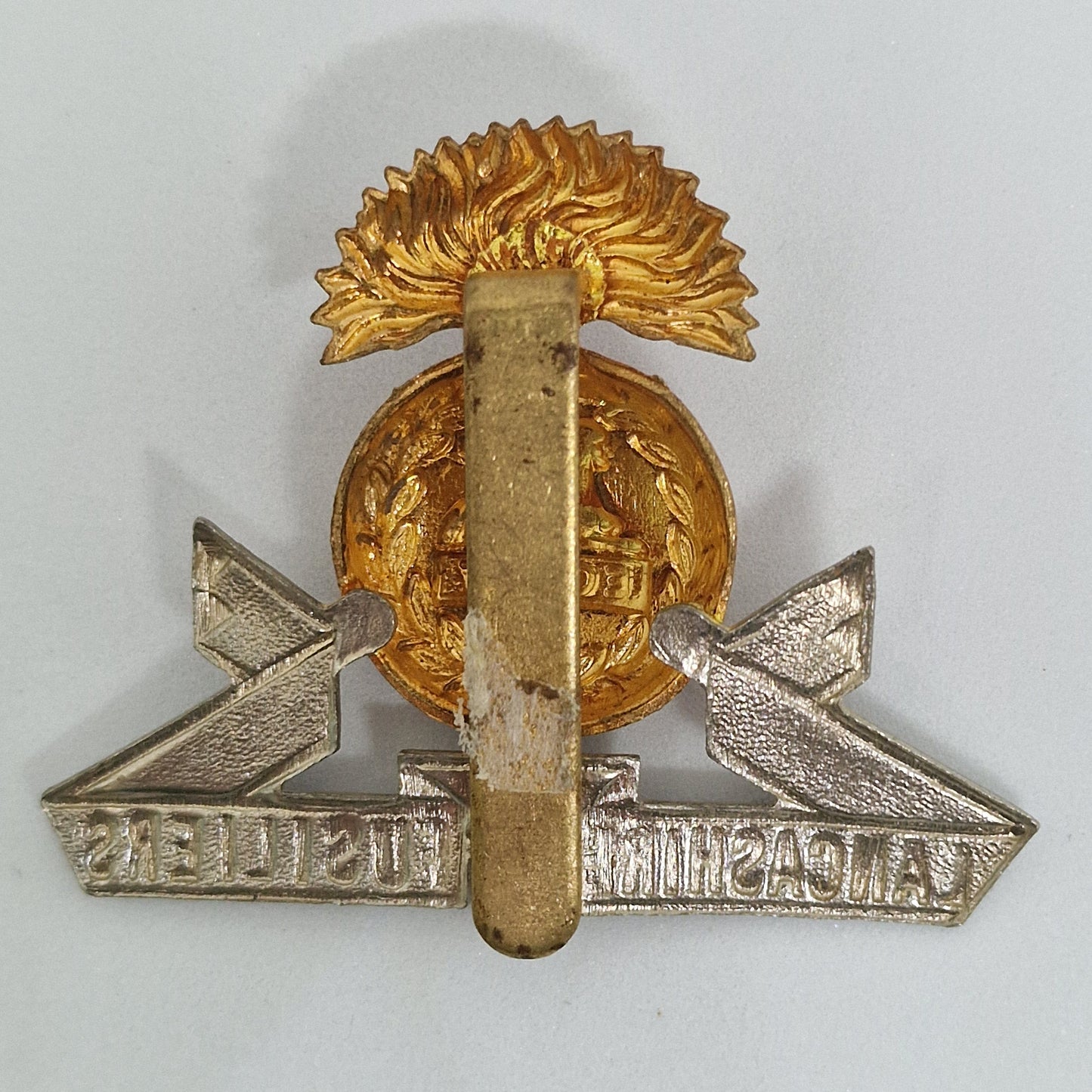 Vintage 1950s Lancashire Fusiliers Mixed Metal Military Cap Badge Brooch UK Pin – photo 3