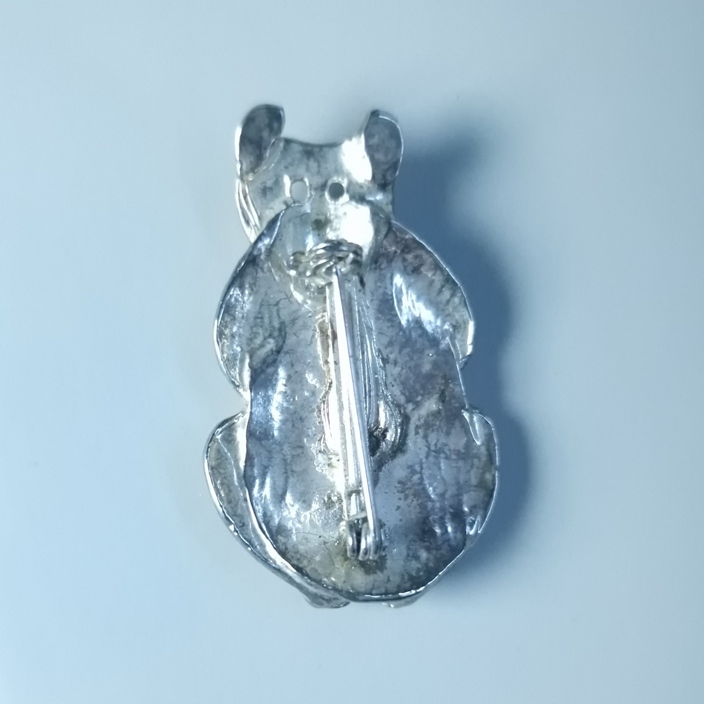 Vintage Silver-Tone Figural Bear Brooch Animal Lapel Pin 1980s Costume Jewelry – photo 2