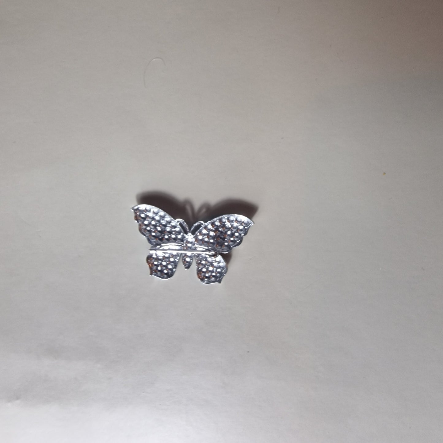 Vintage 1980s Silver-Tone Butterfly Brooch Pave Rhinestone Costume Jewelry Pin – photo 3