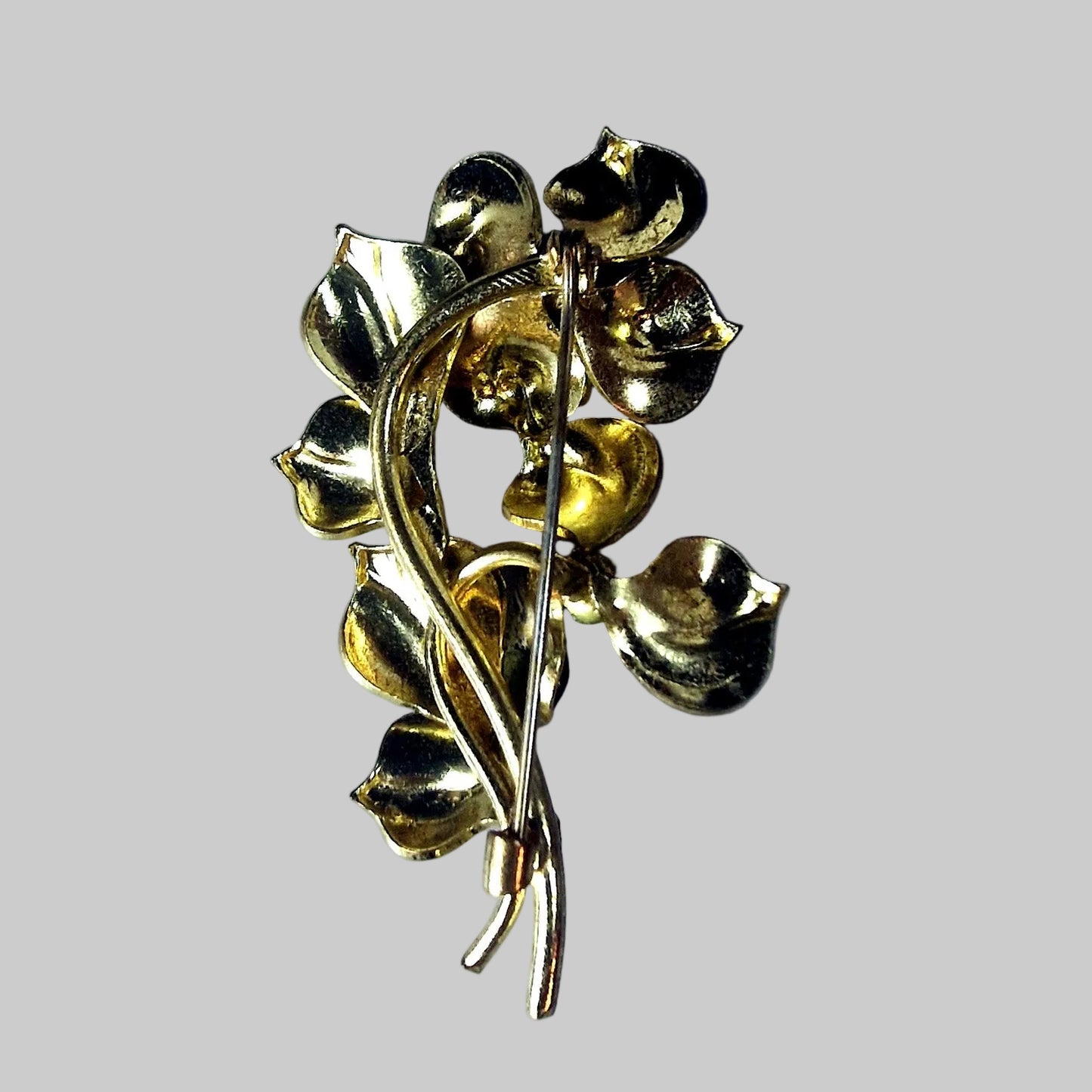 Vintage Gold-Tone Black Enamel Floral Spray Brooch Faux Pearl Leaf Costume Pin – photo 3