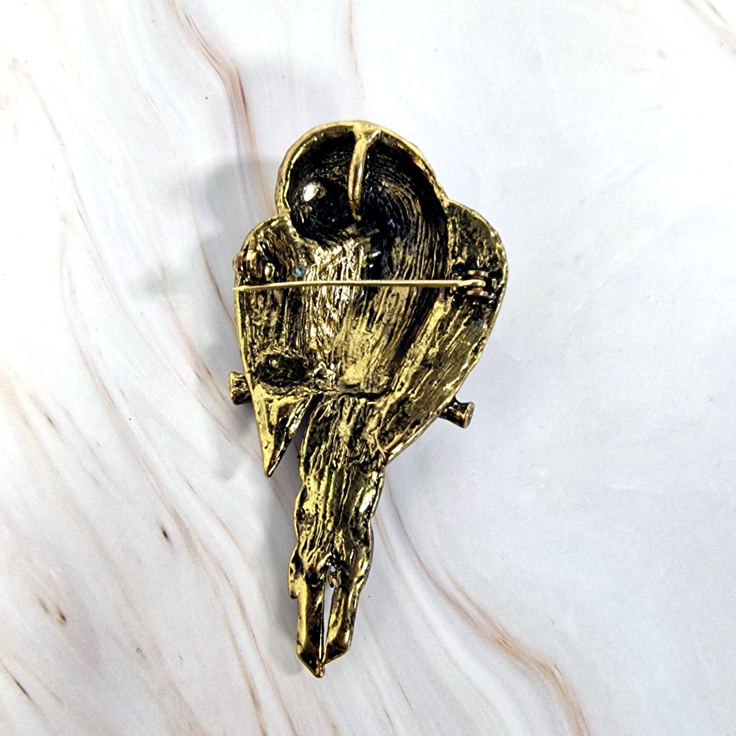 1970s Gold-Tone Enamel Parrot Brooch, Multicolour Figural Bird Pin, Cloisonne Style, Retro Costume Jewelry, Vintage Animal Brooch – photo 3