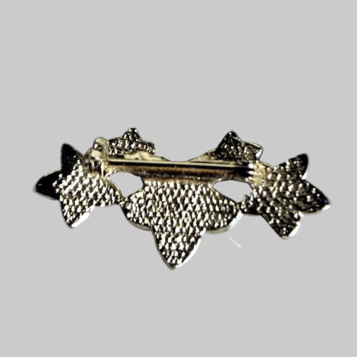 Vintage Gold Tone Floral Brooch Faux Pearl Botanical Costume Jewelry Cluster Pin – photo 2
