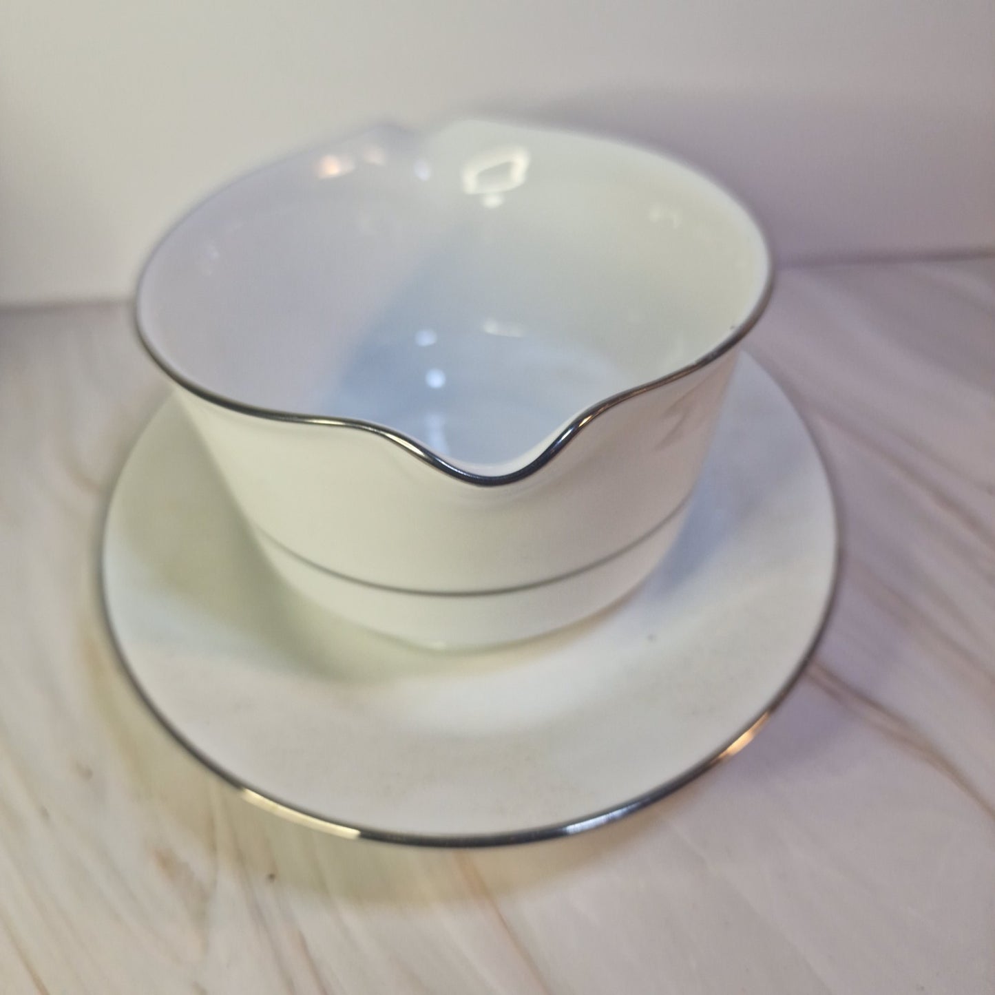 Noritake Legendary Regency Silver 3582, Japanese Porcelain Gravy Boat and Stand, Platinum Trim, Formal Dining Tableware, Vintage – photo 4