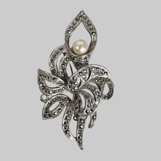 Vintage 1970s Silver-Tone Floral Bouquet Brooch Faux Pearl Marcasite Pin Silver