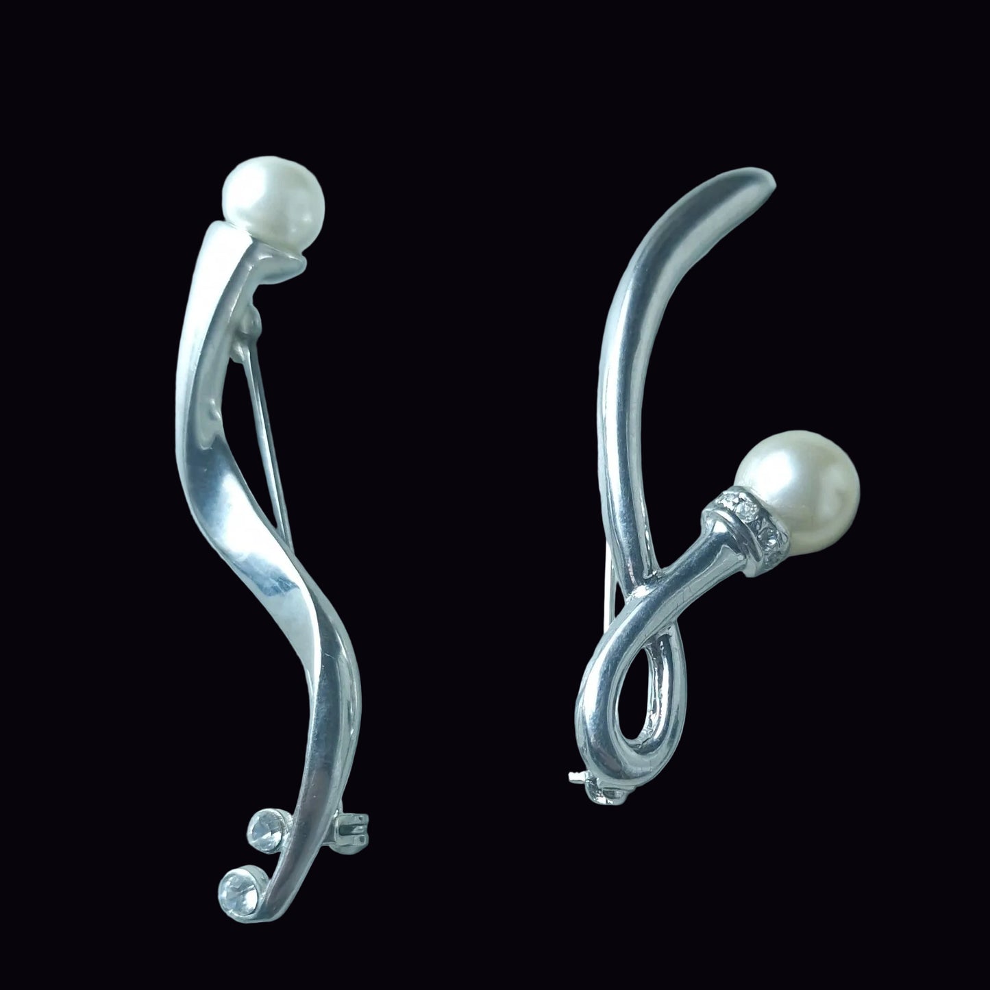 Jon Richards Vintage Silver-Tone Pearl Brooch Set Pair Signed UK Designer NOS