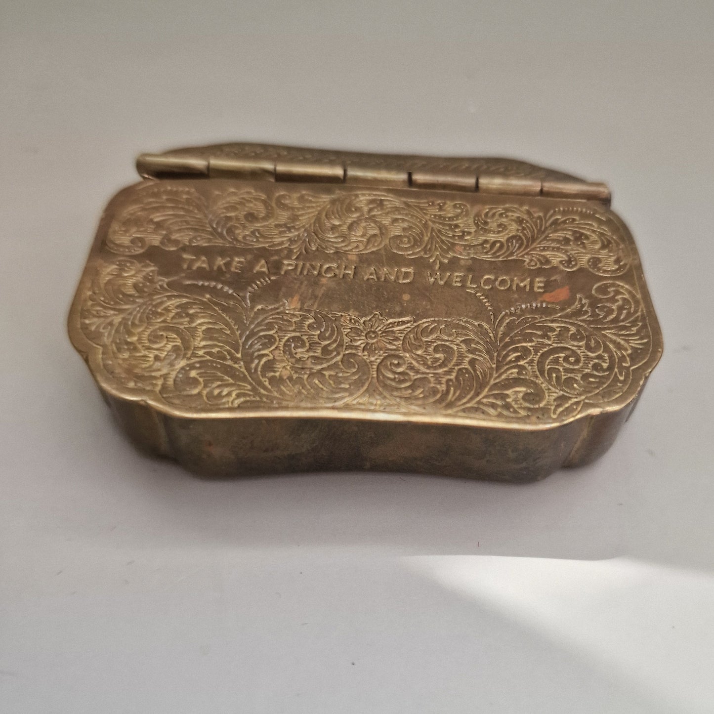 Mottahedeh Museum Vintage Bronze Spill Box Engraved Acanthus Scrollwork India