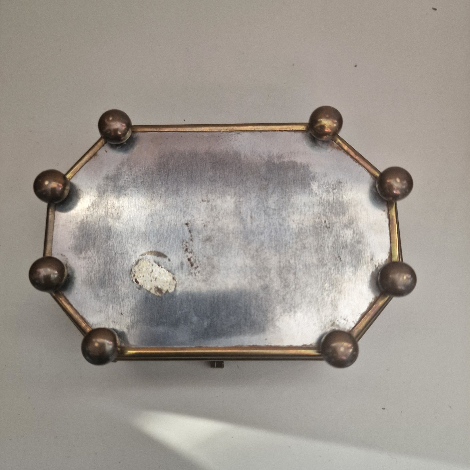 Vintage Brass Glass Jewellery Box Octagonal Art Deco Etched Rose Mirrored Base – photo 6