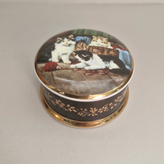 Falcon China Vintage Porcelain Trinket Box Cats Kittens Staffordshire England