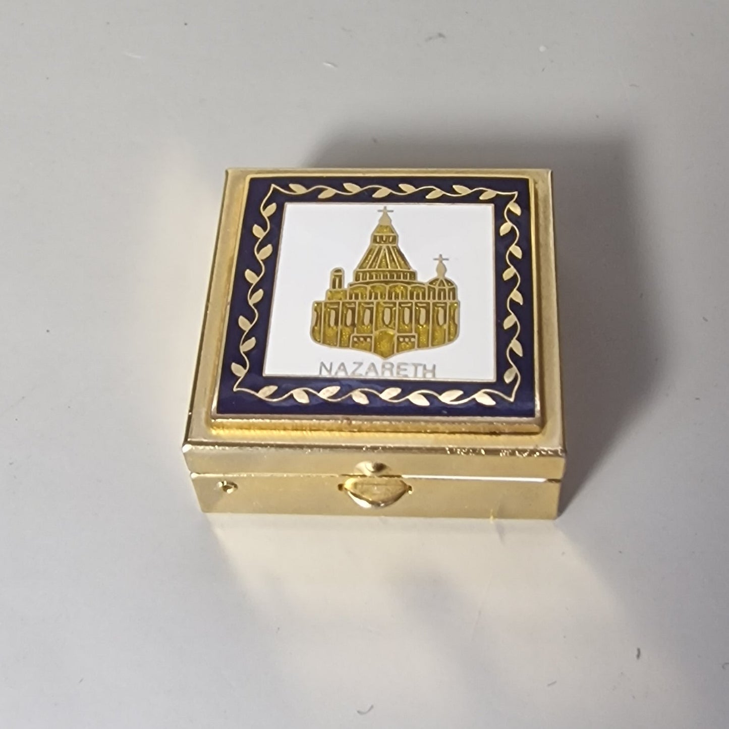 Vintage 1970s Gold-Tone Enamel Pill Box Nazareth Israel Holy Land Souvenir UK
