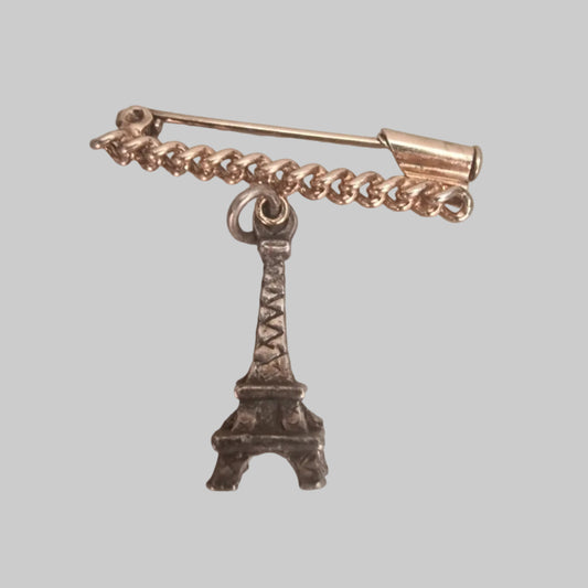 Vintage 1970s Silver-Tone Eiffel Tower Brooch Figural Dangling Chain Charm Pin