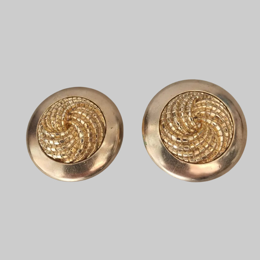 Vintage 1970s Gold-Tone Round Disc Clip-On Earrings Geometric Spiral Statement