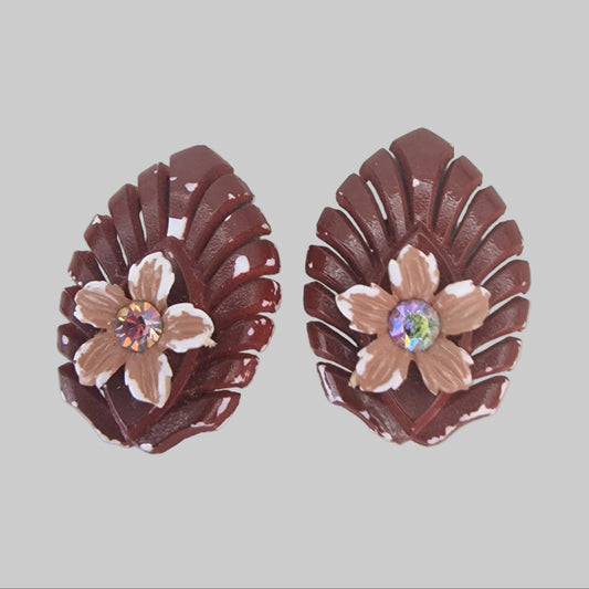 Vintage Brown Plastic Floral Clip-On Earrings AB Rhinestone Tahiti 1960s Pair – photo 2