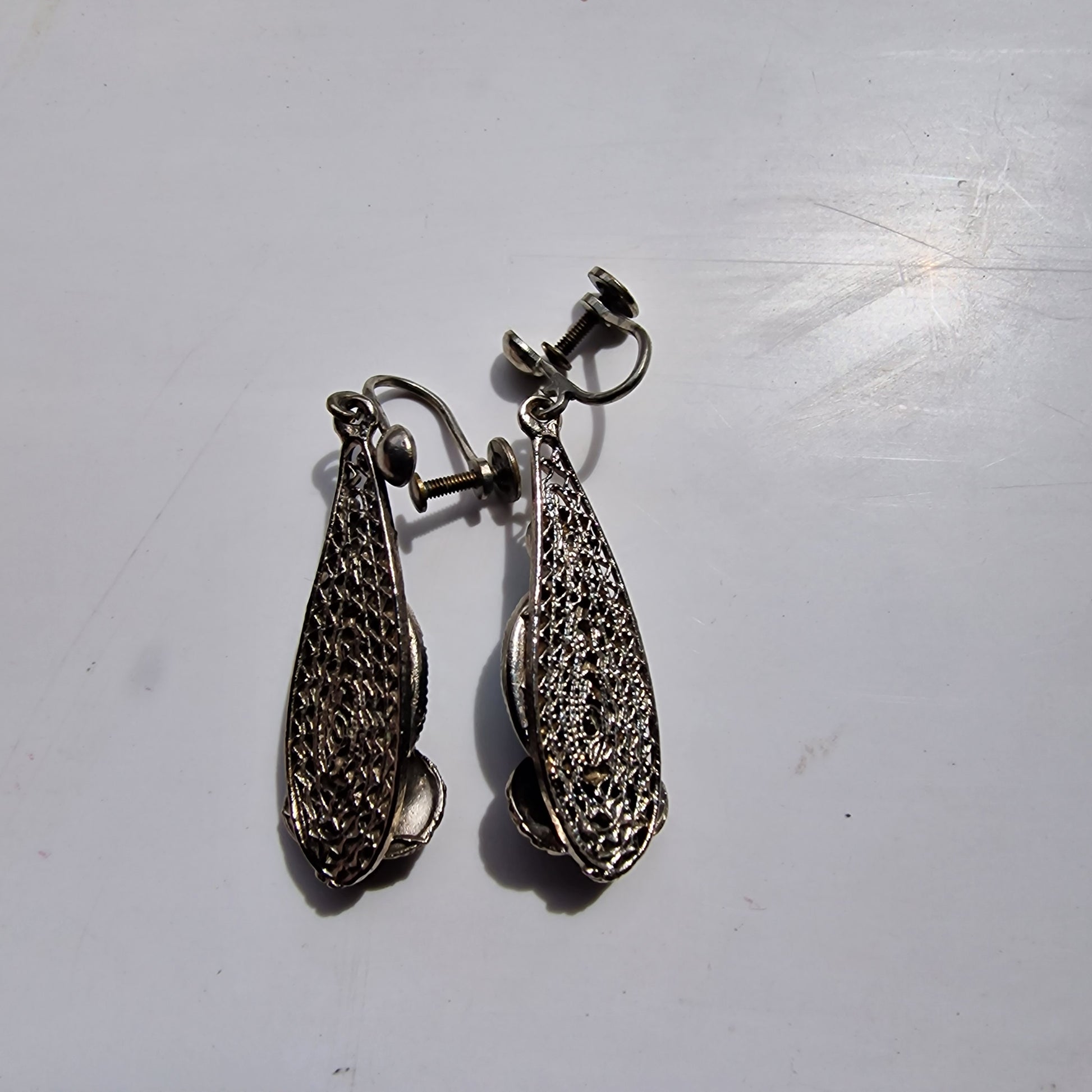 Vintage 1970s Silver-Tone Turquoise Natural Stone Drop Earrings Filigree Screw – photo 3