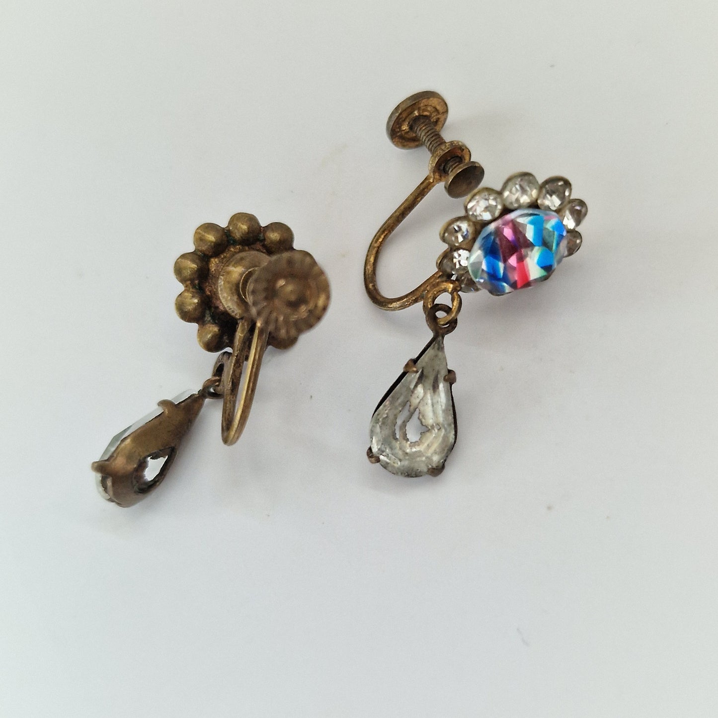 Vintage 1950s Bronze Aurora Borealis Rhinestone Drop Earrings Clips Screw Back – photo 3