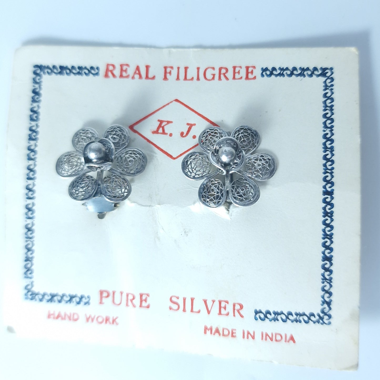 Vintage 1950s Sterling Silver Filigree Floral Clip Earrings India Handmade Pair – photo 6