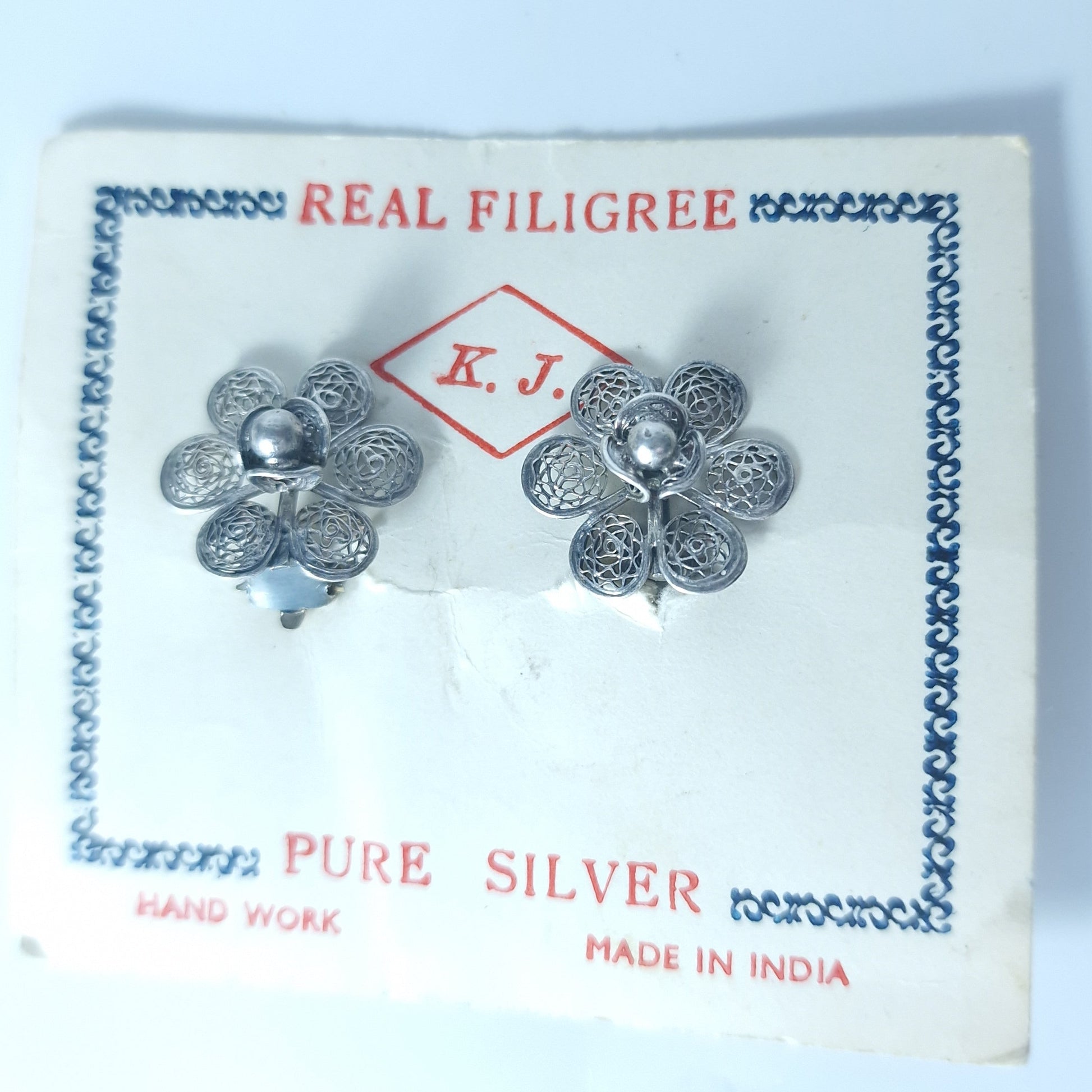 Vintage 1950s Sterling Silver Filigree Floral Clip Earrings India Handmade Pair – photo 6