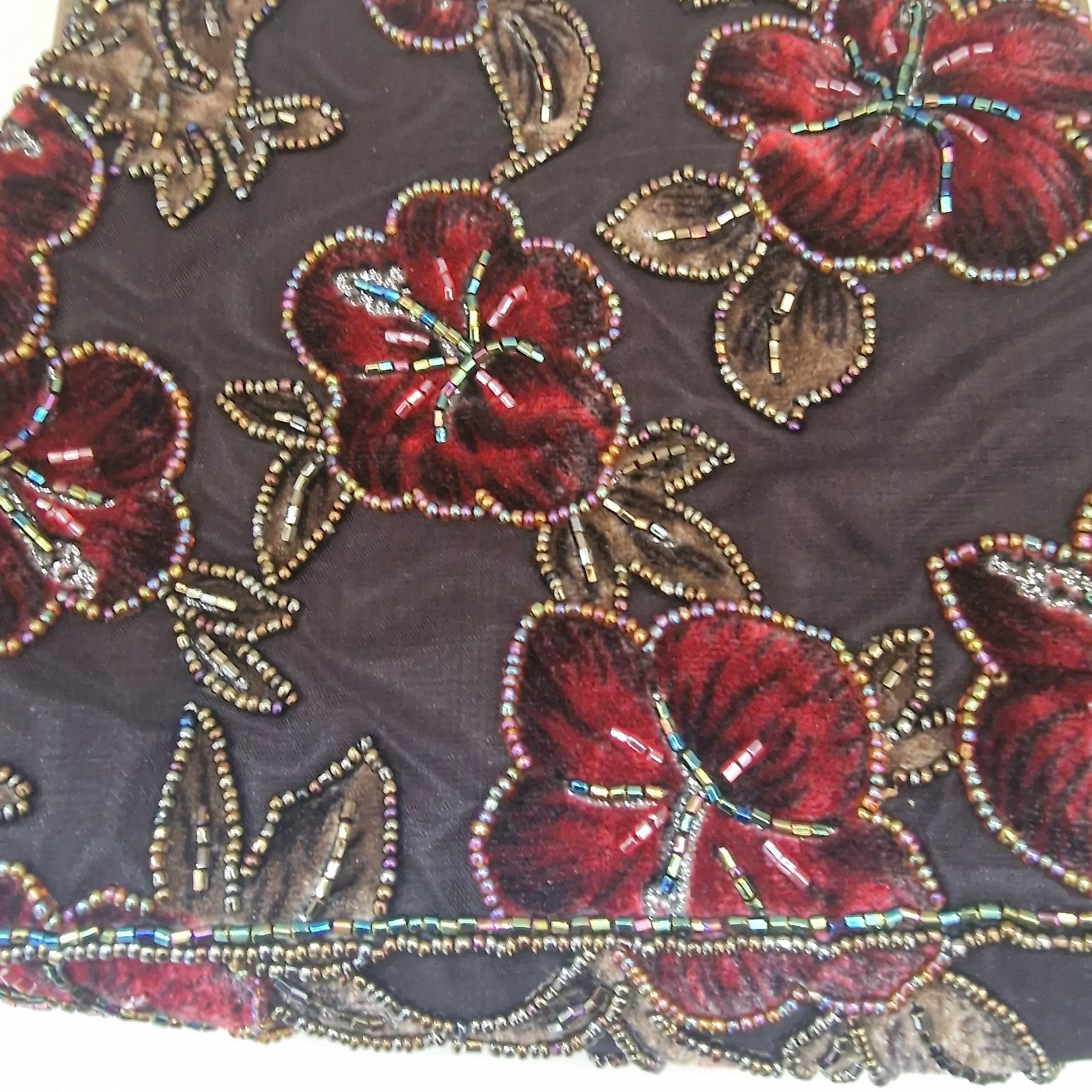Vintage Leko 1990s Black Silk Beaded Burgundy Embroidered Floral Evening Clutch – photo 2
