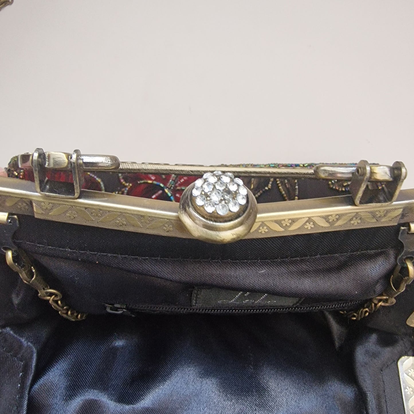 Vintage Leko 1990s Black Silk Beaded Burgundy Embroidered Floral Evening Clutch – photo 6