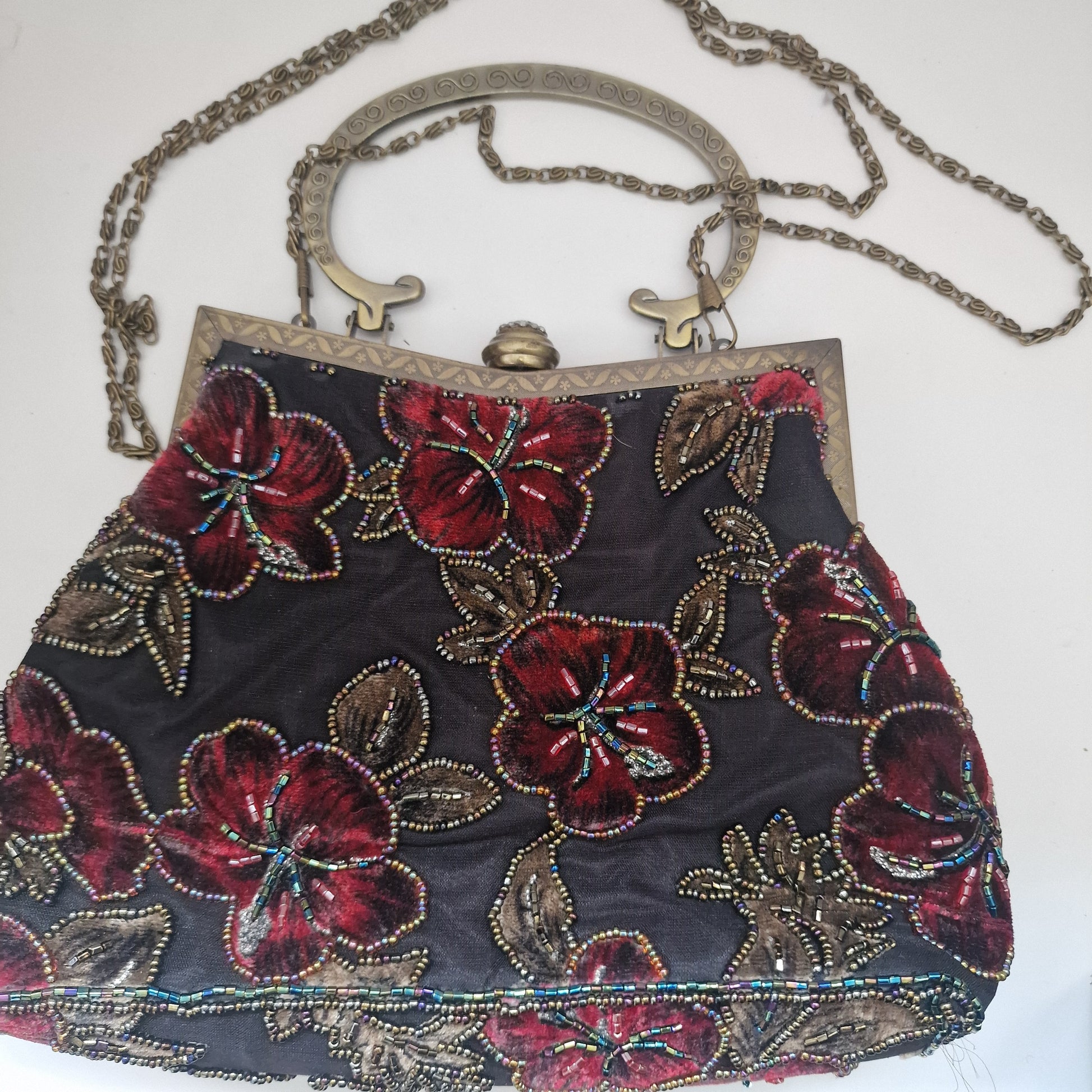 Vintage Leko 1990s Black Silk Beaded Burgundy Embroidered Floral Evening Clutch – photo 8