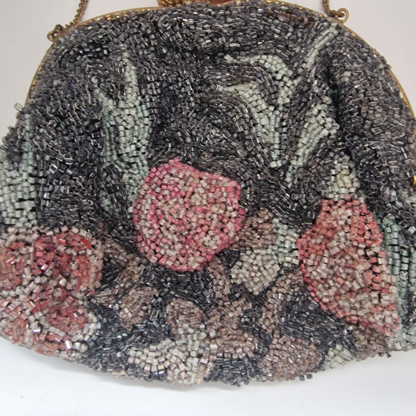 Vintage 1950s Black Pink Glass Beaded Floral Evening Clutch Bag Gold-Tone Frame – photo 2