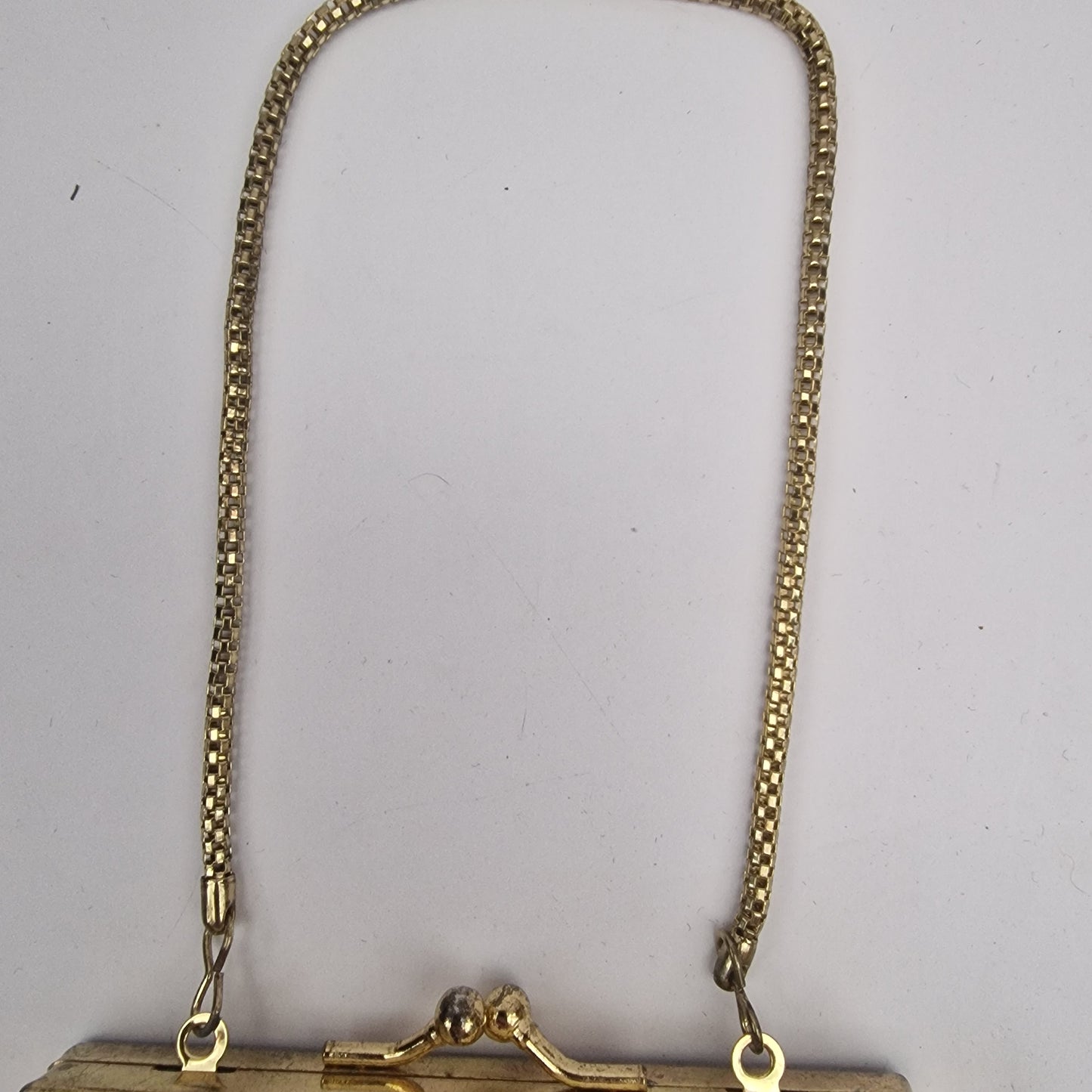 Vintage 1960s Black Glass Beaded Evening Bag Gold-Tone Frame Floral Kiss Lock – photo 4