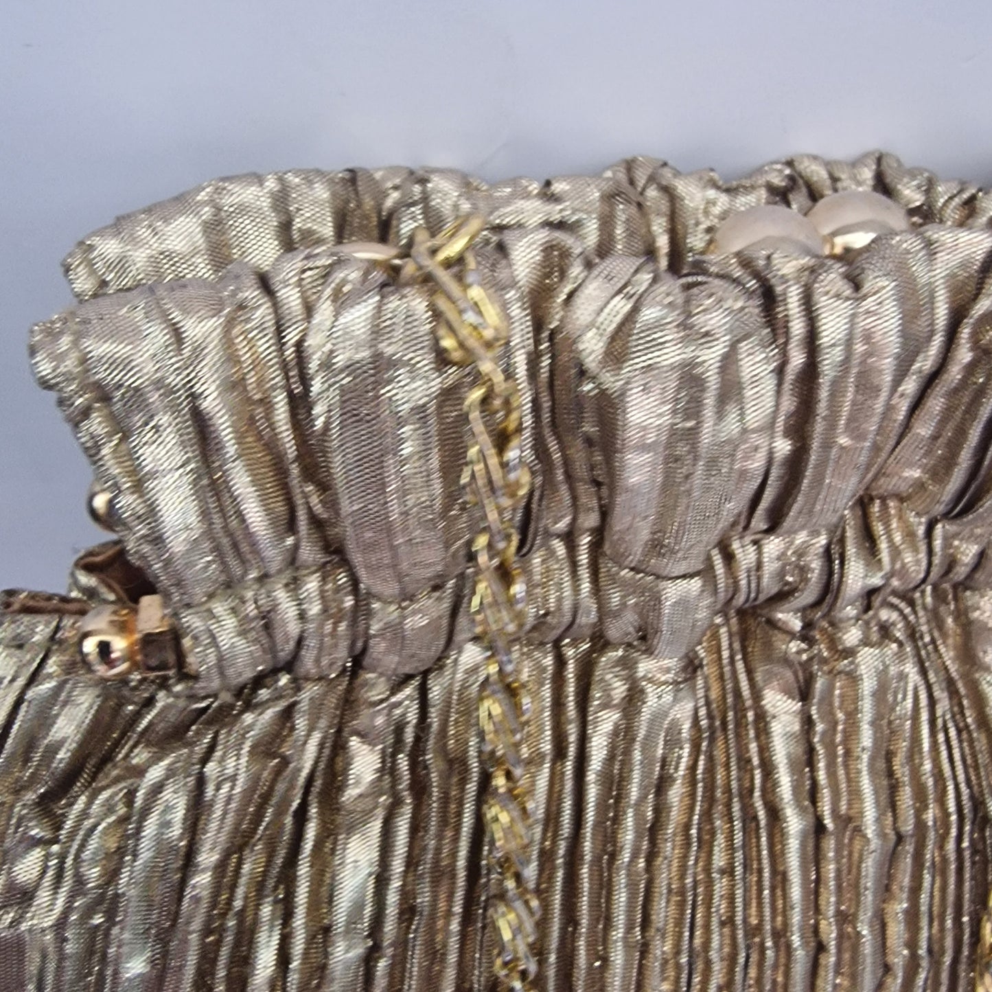 Vintage Frangi 1980s Gold Lamé Pleated Clutch Bag Gold-Tone Chain Strap Evening – photo 6