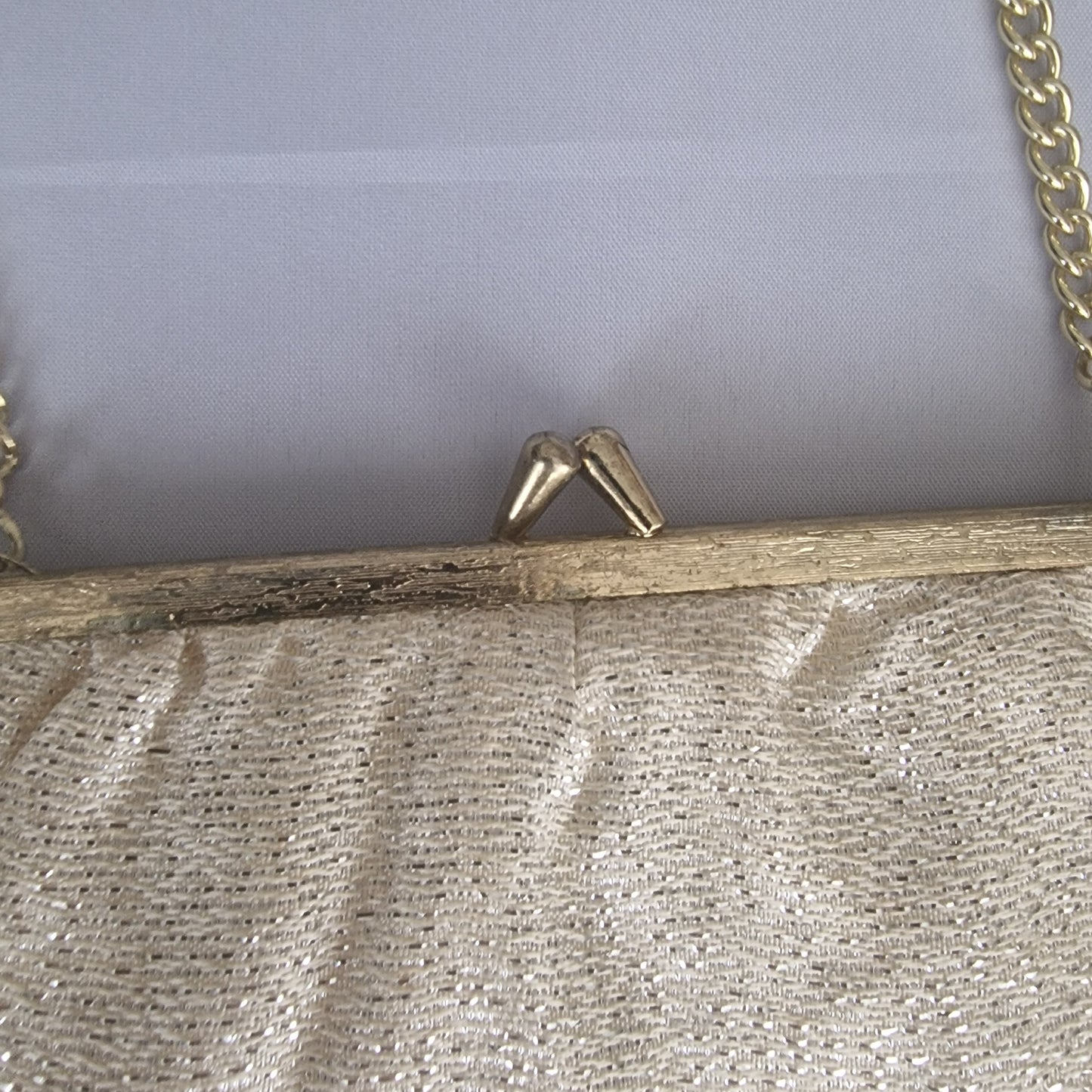 Vintage 1970s Gold Cream Metallic Fabric Evening Clutch Bag And Coin Purse Set – photo 3