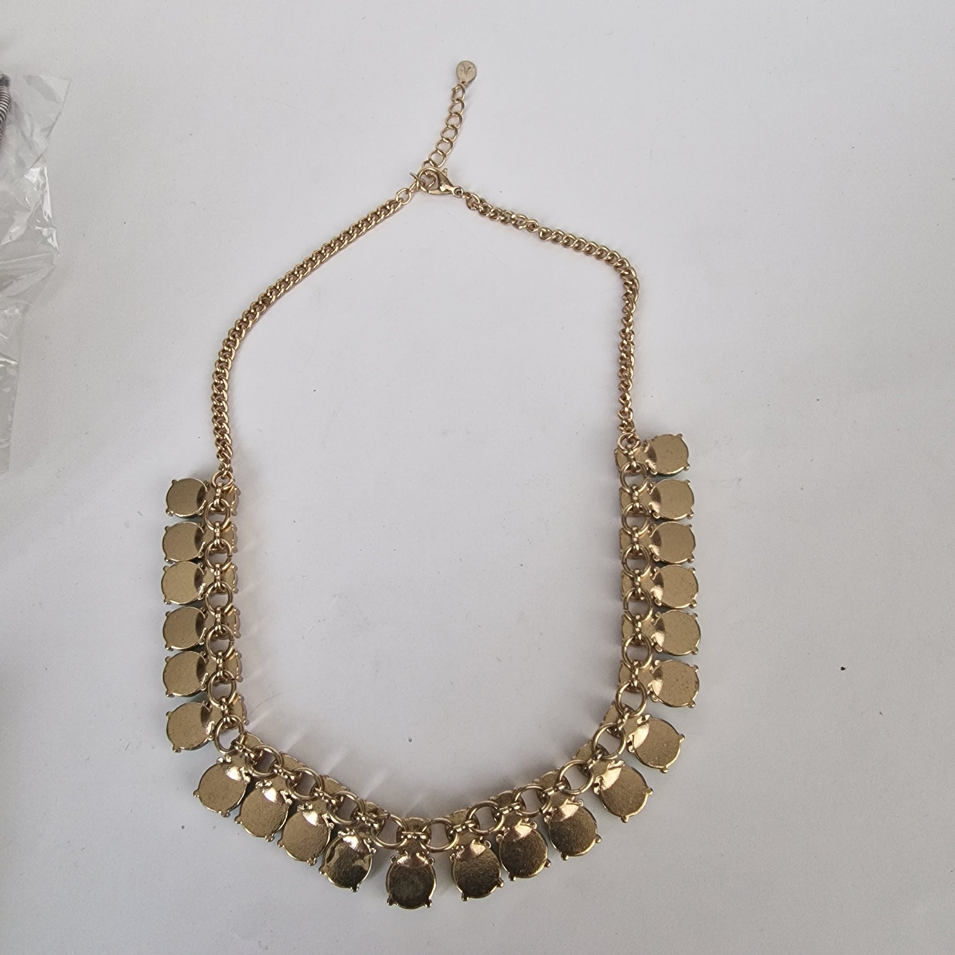 Vintage 1980s Gold-Tone Teal Green Glass Rhinestone Statement Necklace Signed – photo 5
