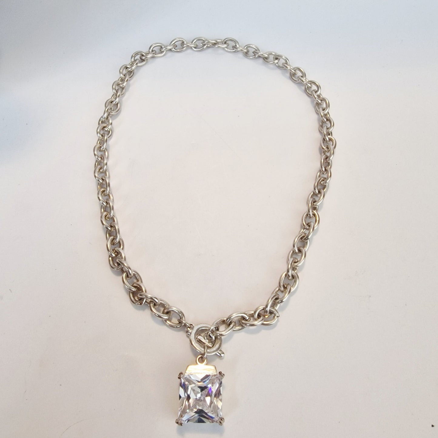 Vintage 1990s Silver-Tone Cable Chain Necklace Square CZ Crystal Toggle Clasp – photo 3