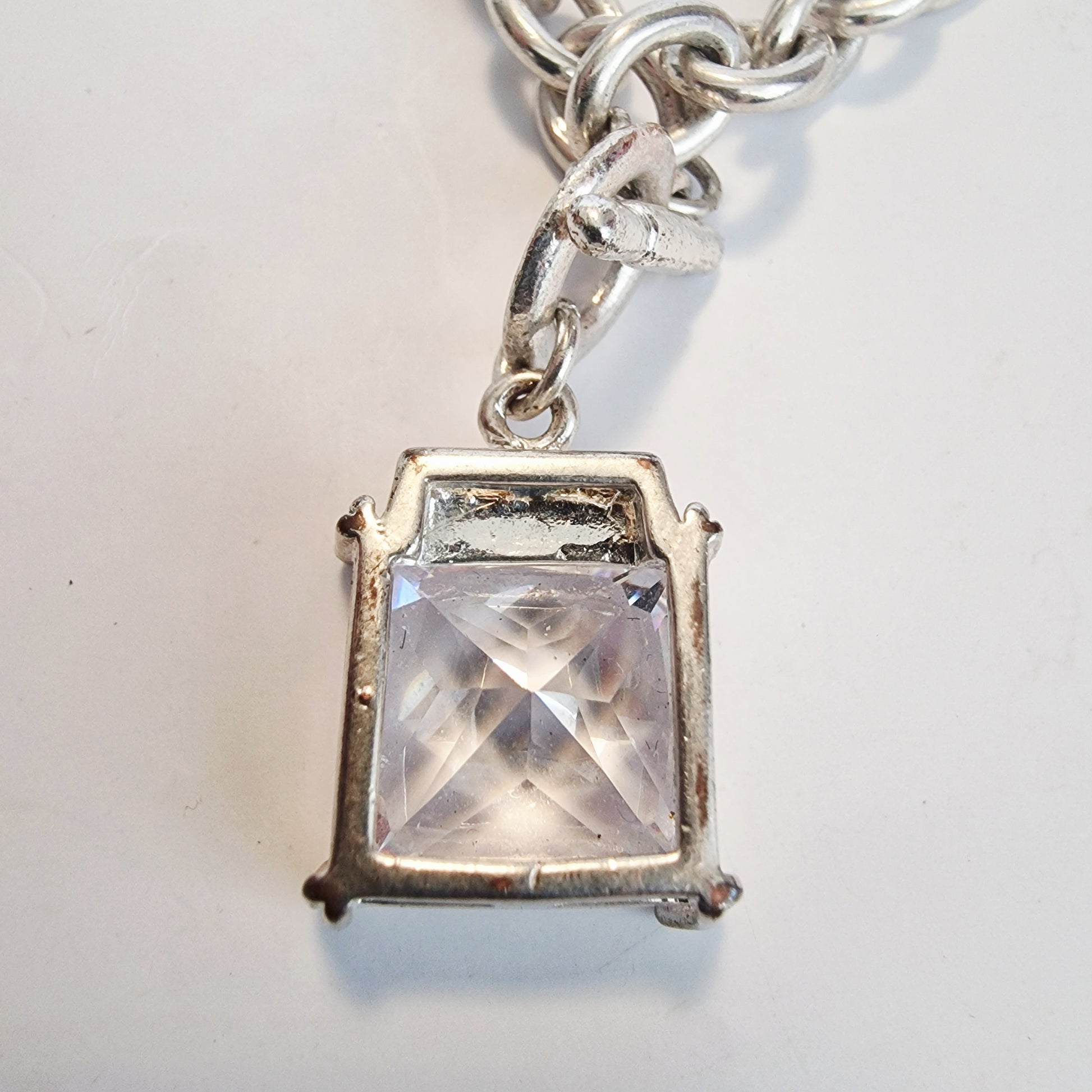 Vintage 1990s Silver-Tone Cable Chain Necklace Square CZ Crystal Toggle Clasp – photo 4