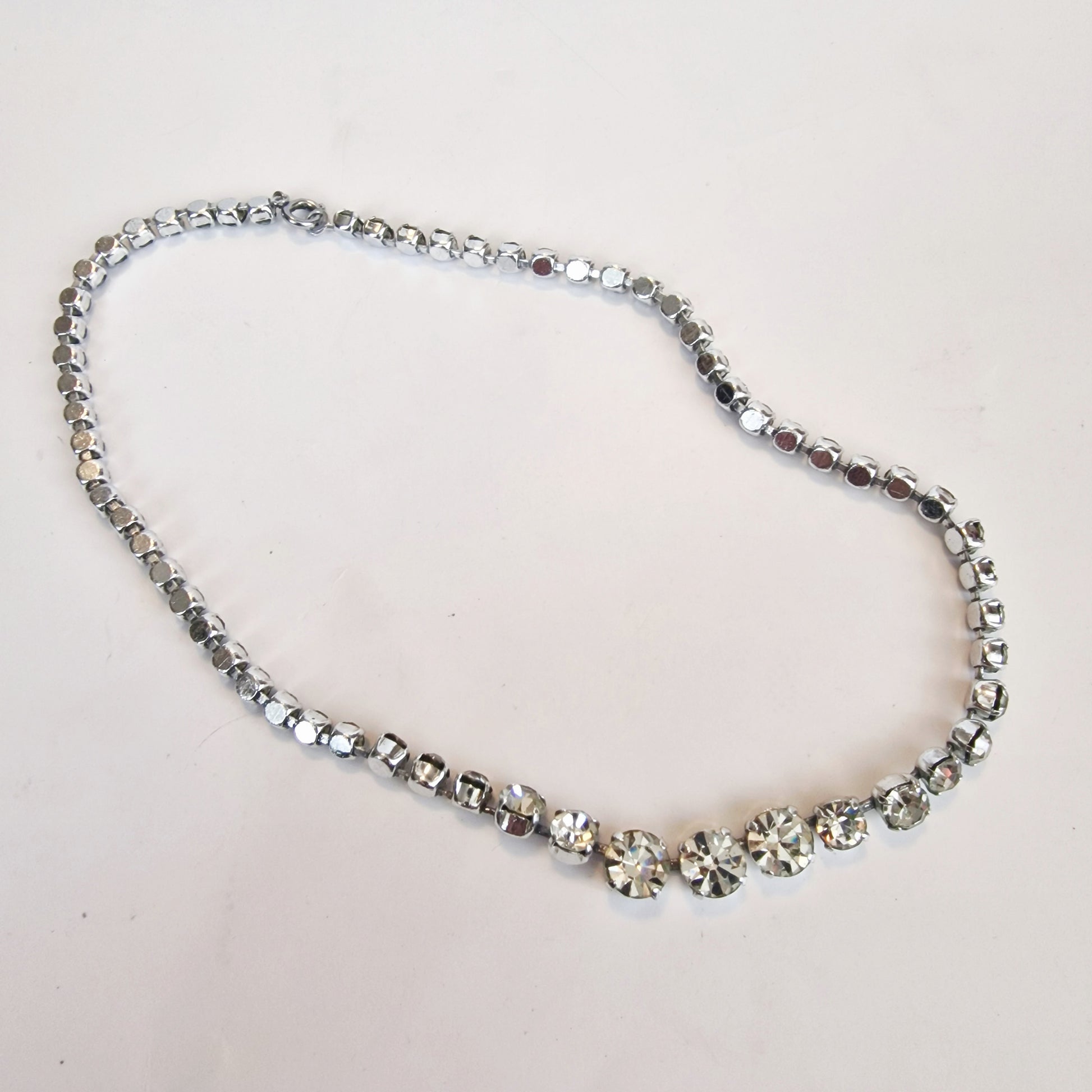 Vintage 1950s Silver-Tone Rhinestone Choker Necklace Clear Crystal Graduated Pin – photo 2