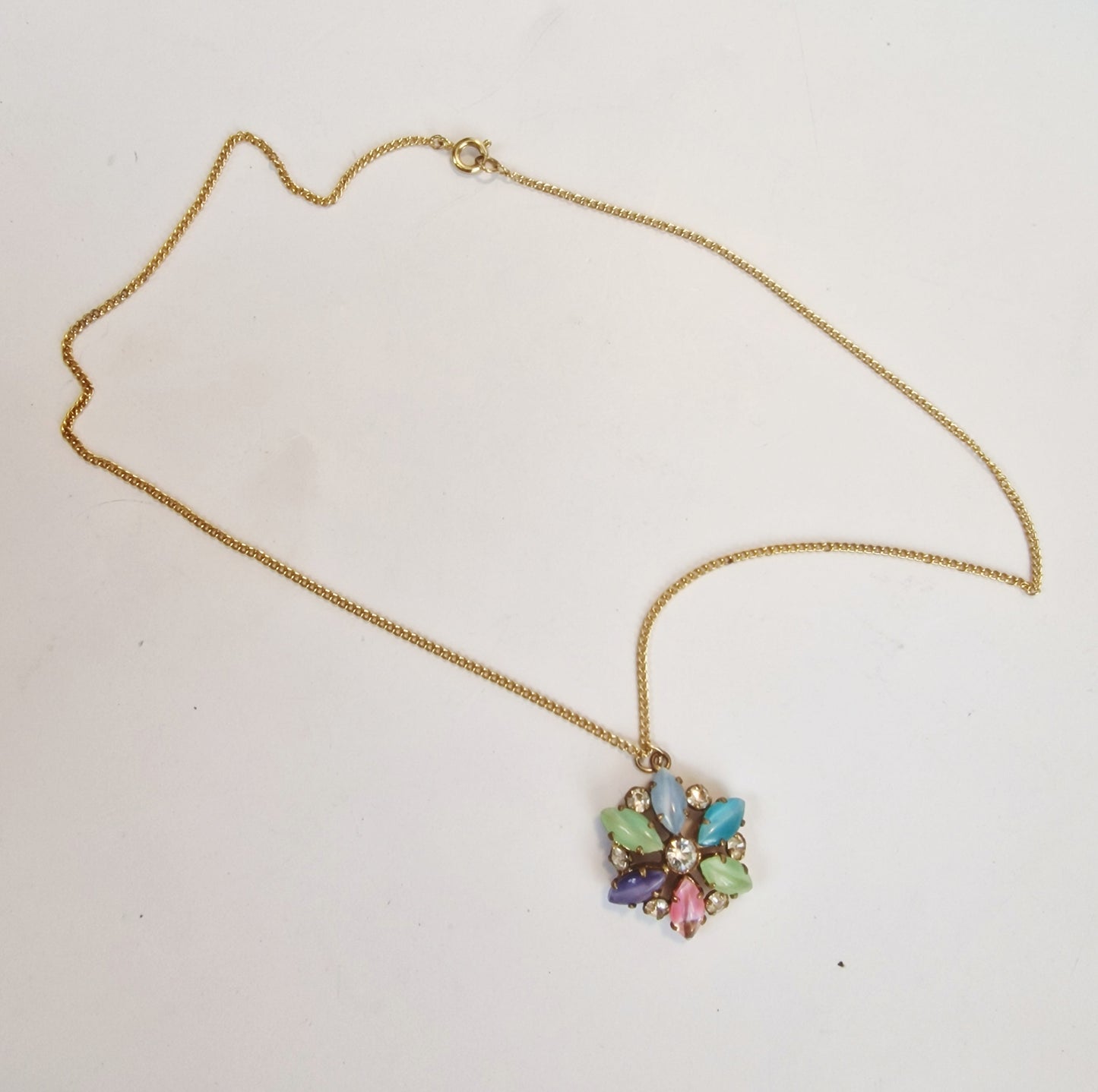 Vintage 1960s Gold-Tone Pastel Glass Cabochon Pendant Necklace Floral Rhinestone – photo 4