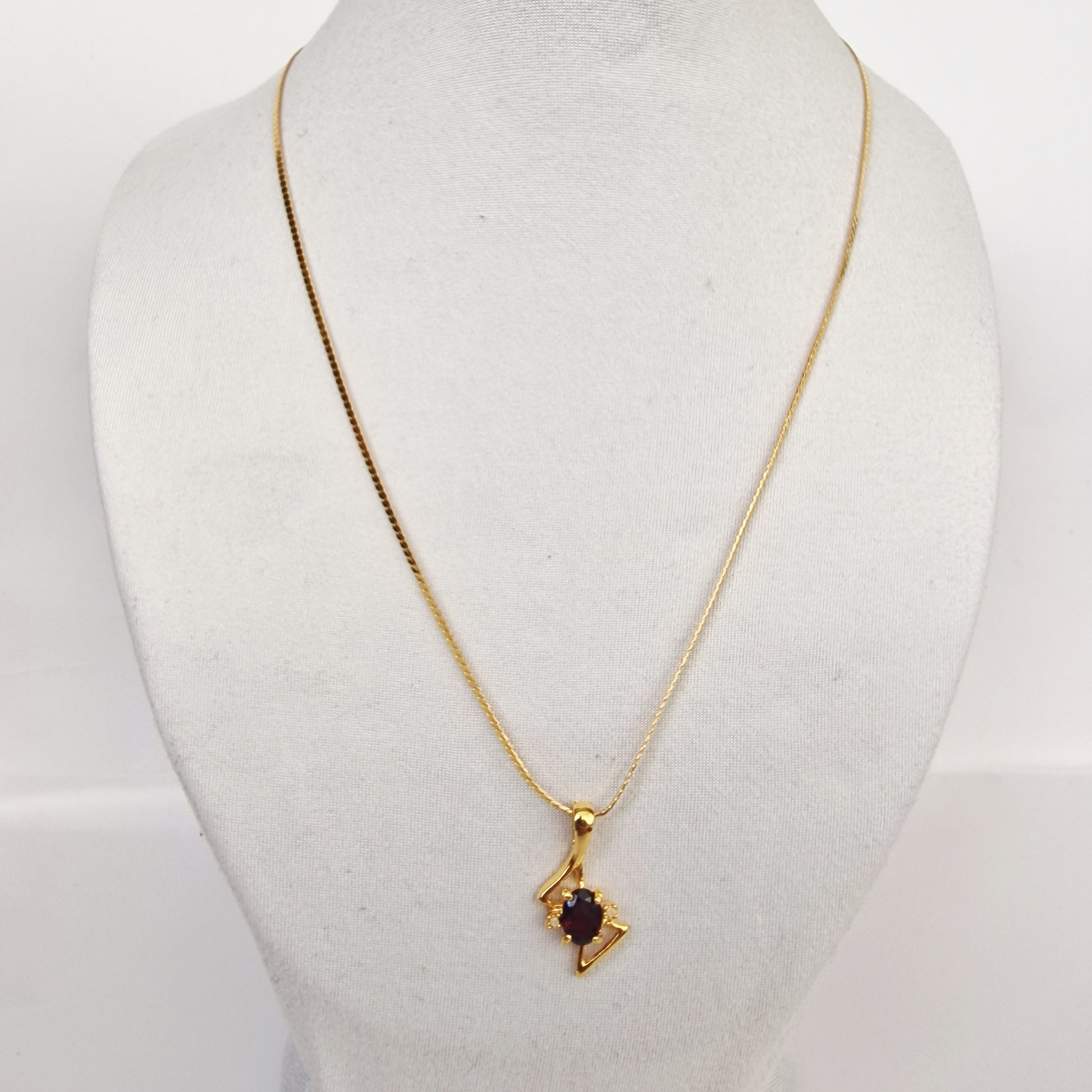 Vintage 1980s Gold-Tone Geometric Pendant Necklace Red Stone Costume Jewellery