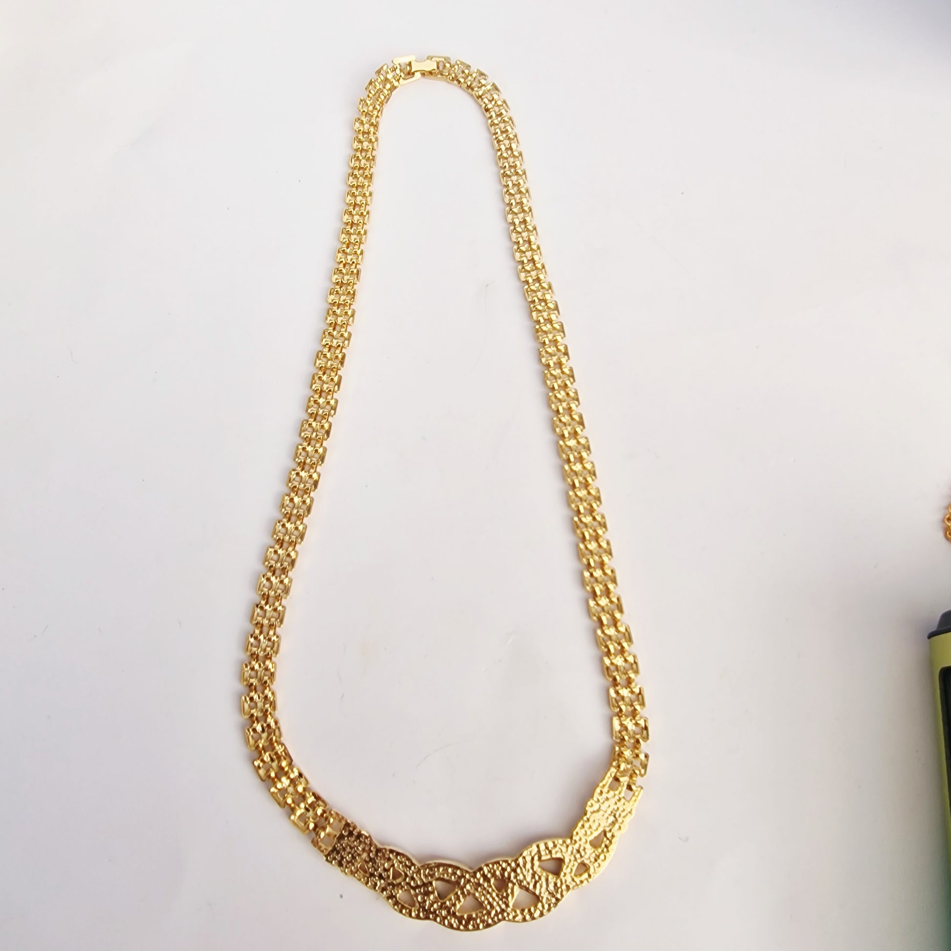 Vintage 1980s Gold-Tone Wide Panther Chain Necklace Ruby Rhinestone Statement – photo 5