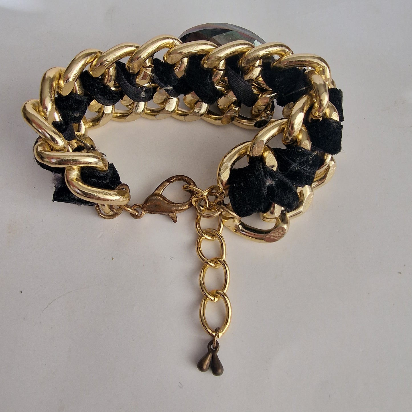 Vintage 1980s Gold-Tone Woven Black Ribbon Curb Chain Bracelet Rhinestone Focal – photo 4