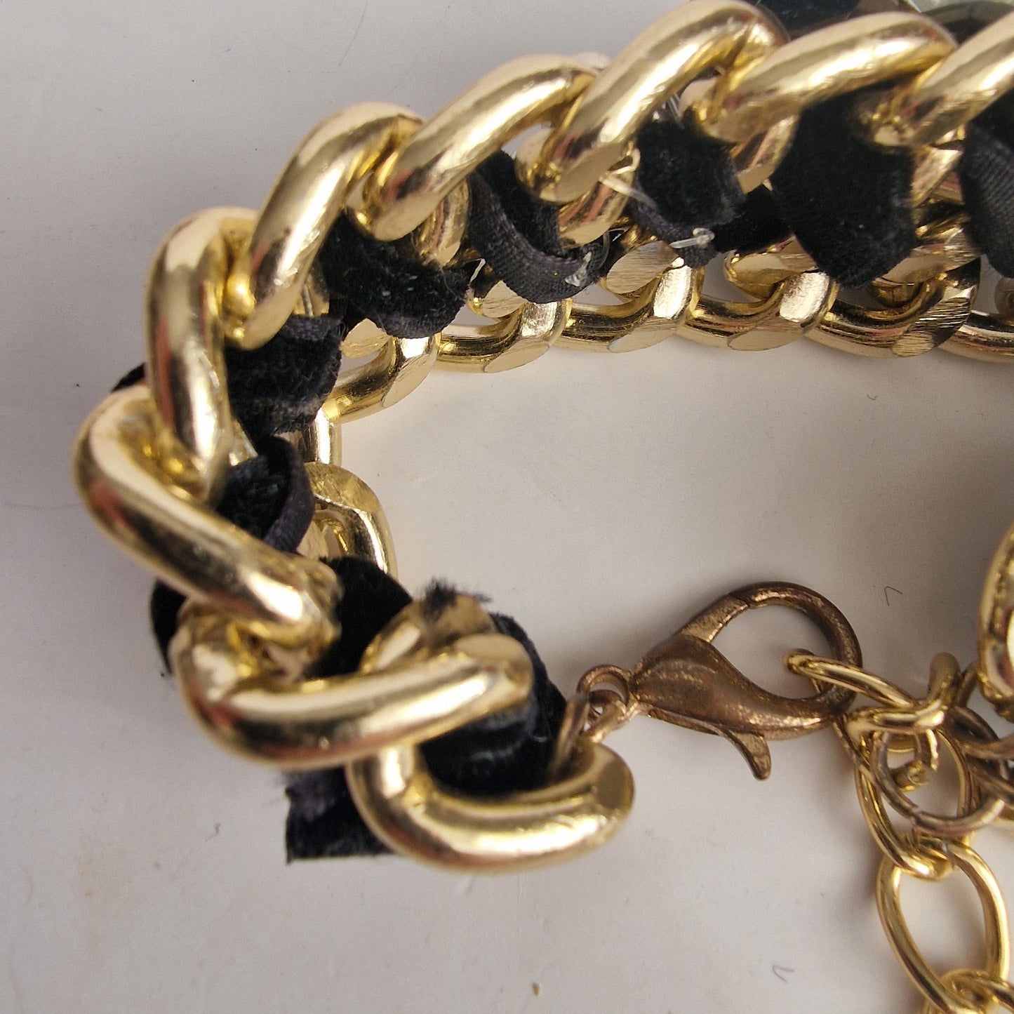 Vintage 1980s Gold-Tone Woven Black Ribbon Curb Chain Bracelet Rhinestone Focal – photo 6