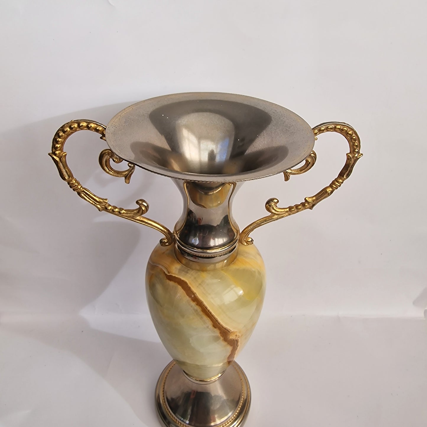 Vintage 1970s Green Natural Stone Vase Gold Silver Handles Trophy Urn Baroque – photo 2