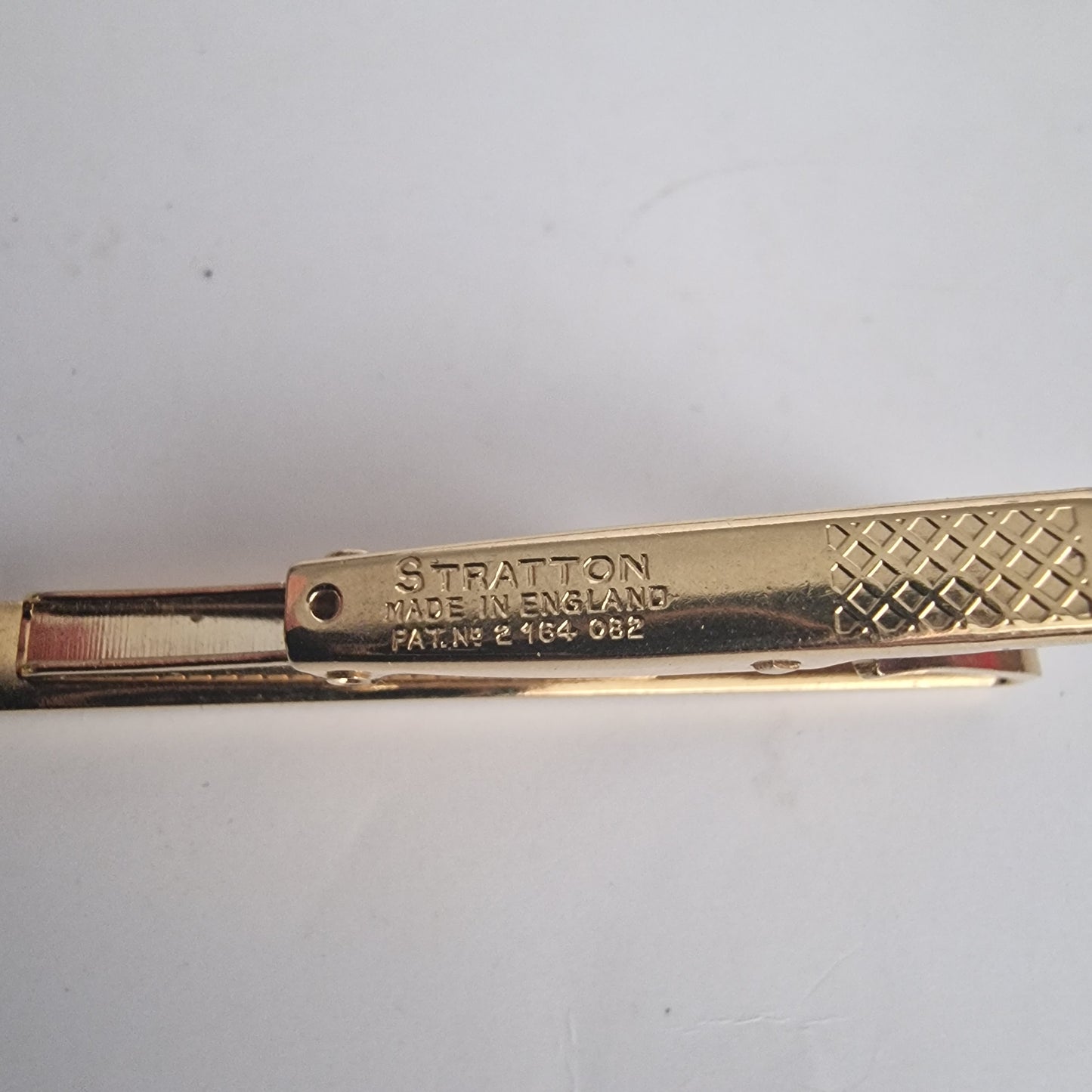 Vintage Stratton 1960s Gold-Tone Slim Bar Tie Clip Signed England Geometric Mens – photo 4