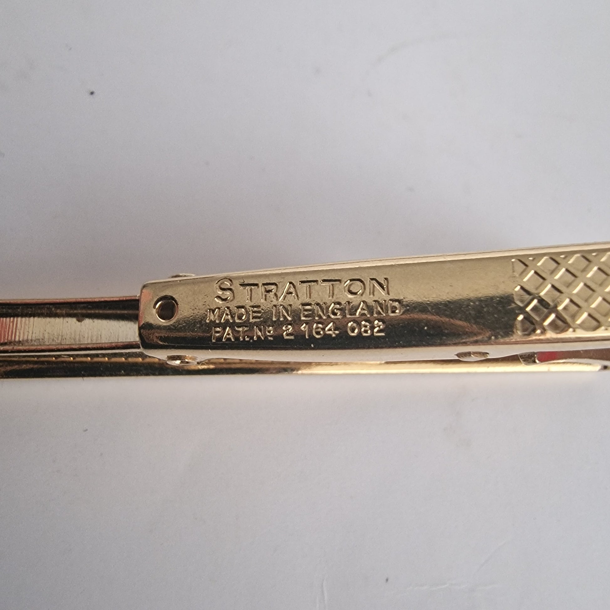 Vintage Stratton 1960s Gold-Tone Slim Bar Tie Clip Signed England Geometric Mens – photo 5