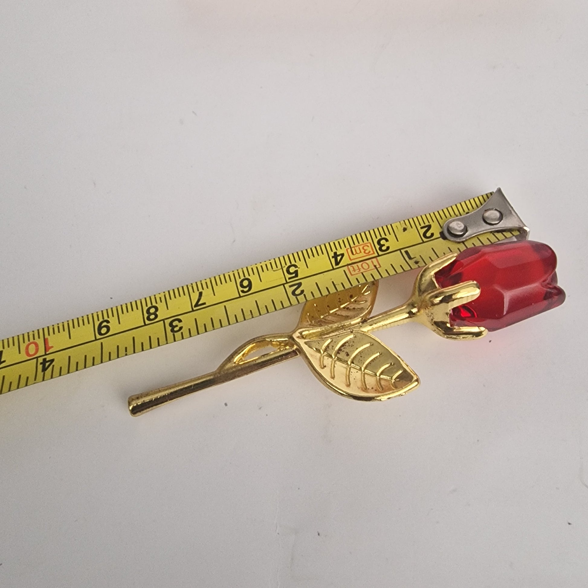 Vintage 1980s Gold-Tone Red Glass Rose Stem Figurine Romantic Floral Ornament – photo 7