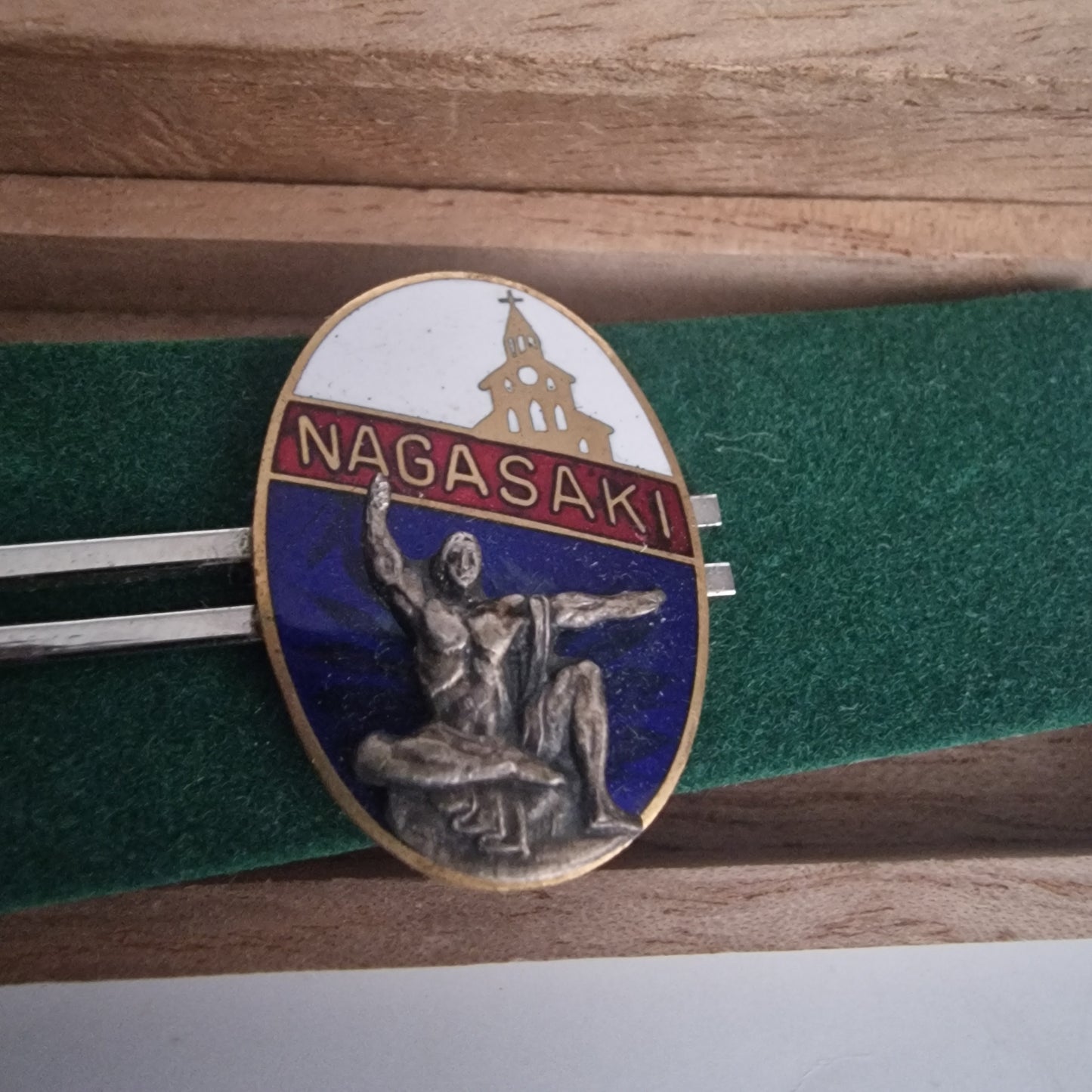 Vintage 1950s Silver-Tone Nagasaki Japan Enamel Tie Clip Souvenir Judo Figural – photo 3