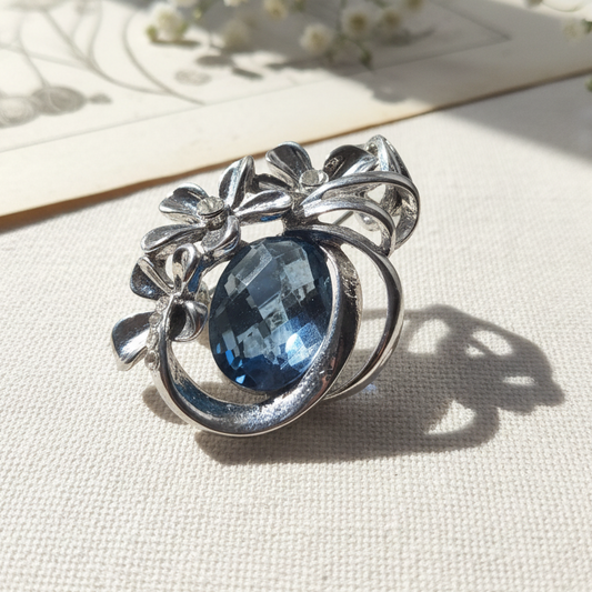 Vintage 1980s Silver-Tone Blue Rhinestone Floral Pendant Costume Jewellery Drop