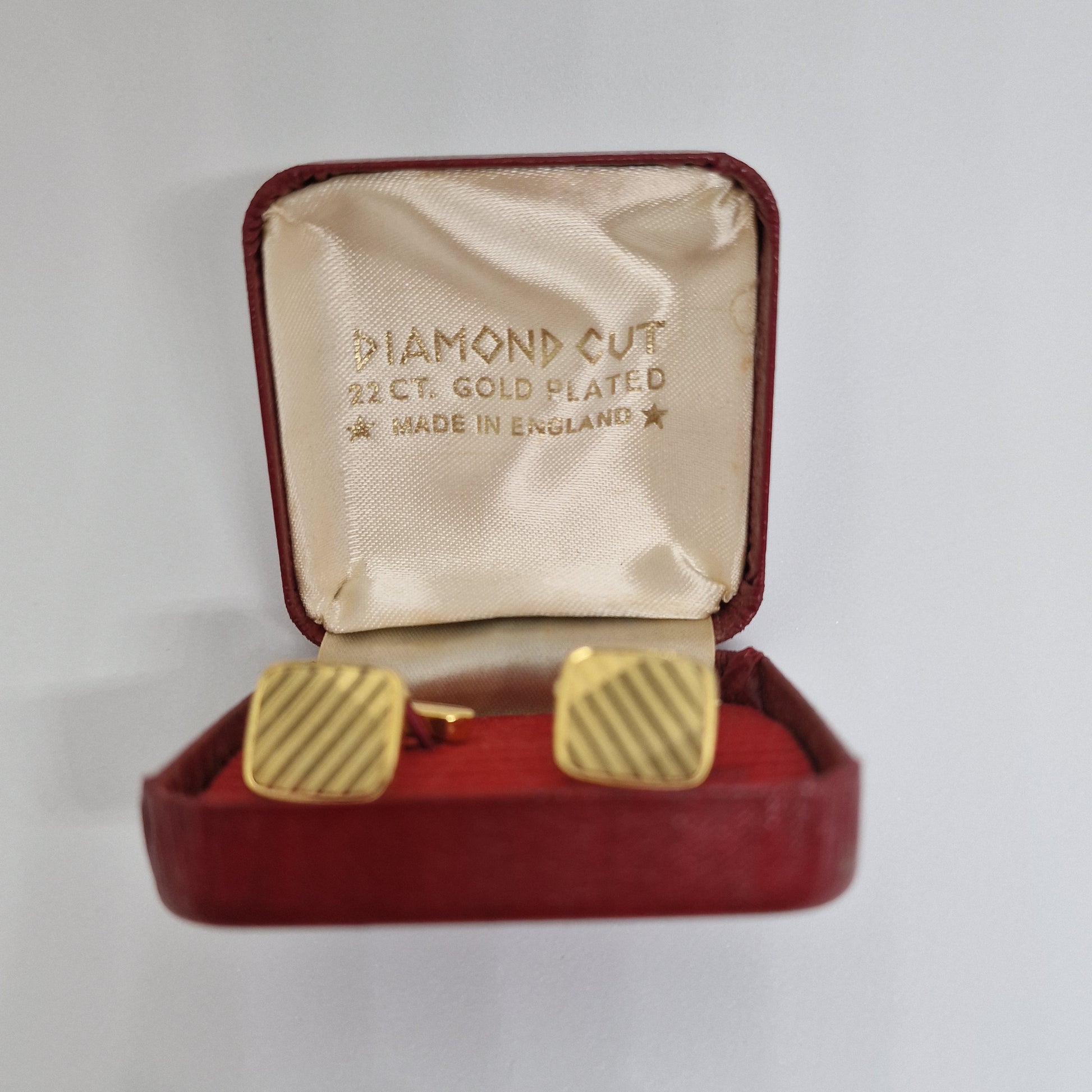 Vintage Diamond Cut 1960s Gold-Tone Striped Dress Cufflinks England Geometric – photo 3