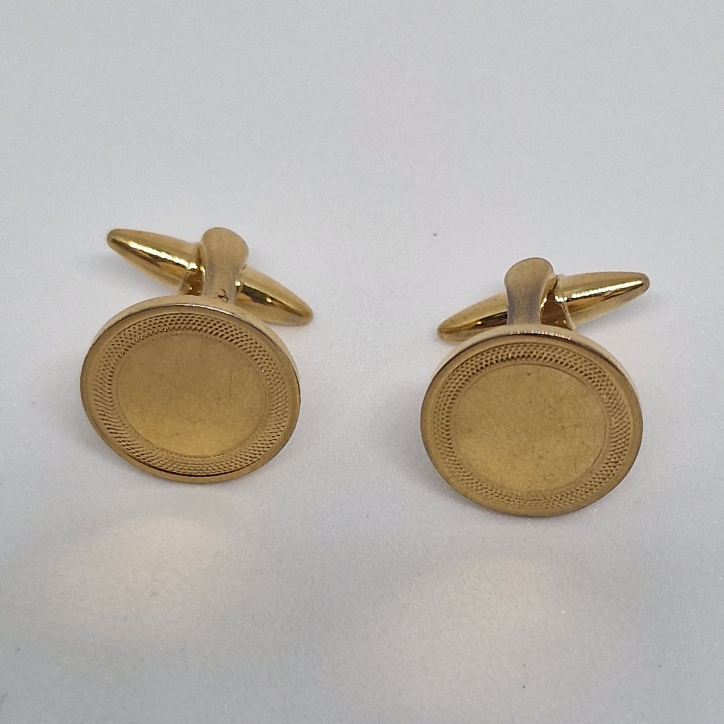 Vintage 1950s Gold-Tone Cufflinks Made In England Round Engraved Border Costume