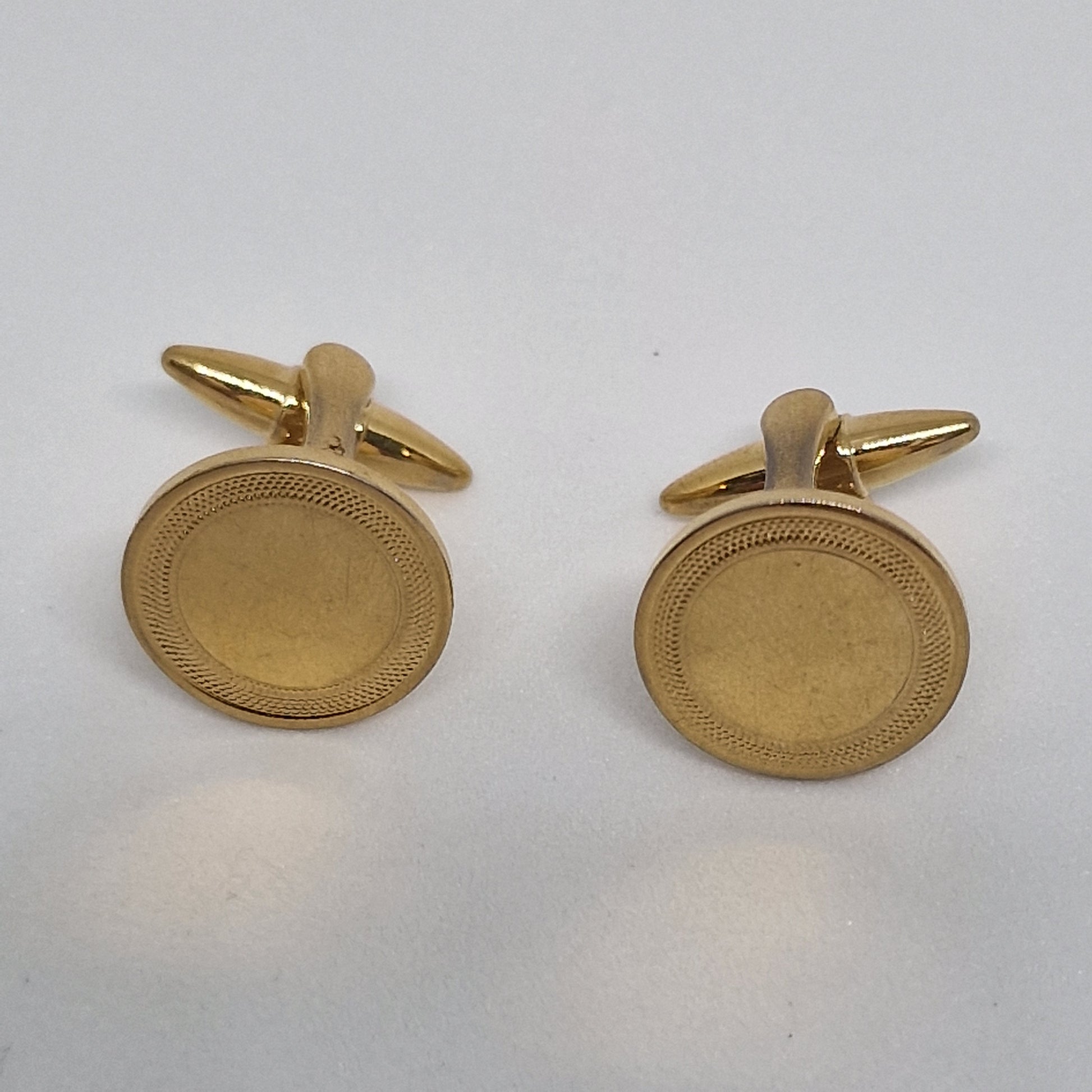 Vintage 1950s Gold-Tone Cufflinks Made In England Round Engraved Border Costume