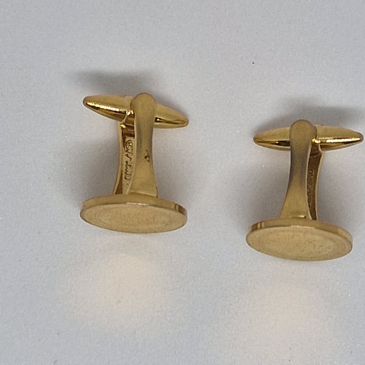 Vintage 1950s Gold-Tone Cufflinks Made In England Round Engraved Border Costume – photo 3