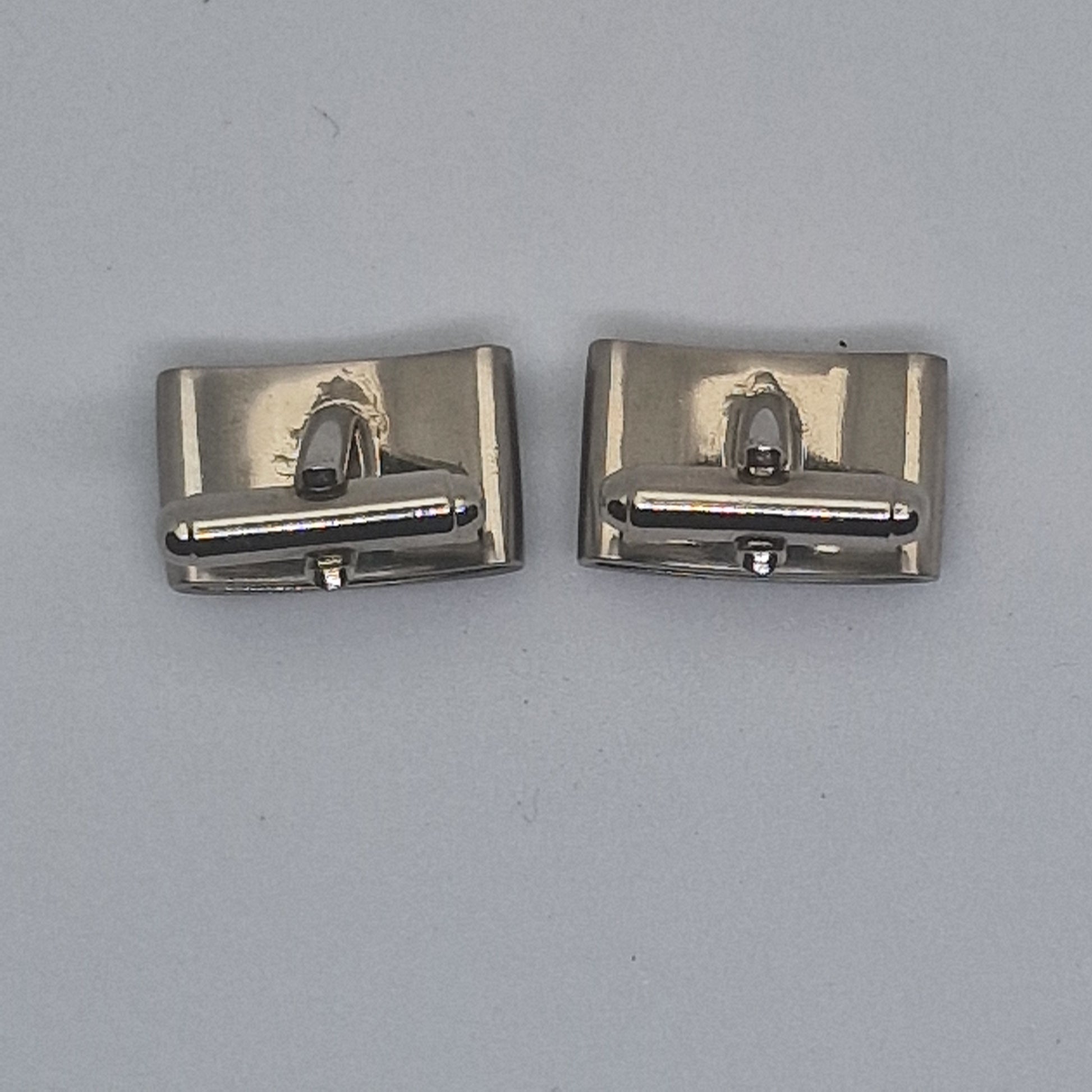 Vintage 1970s Silver-Tone Stainless Steel Cufflinks Geometric Engraved Mens Pair – photo 4